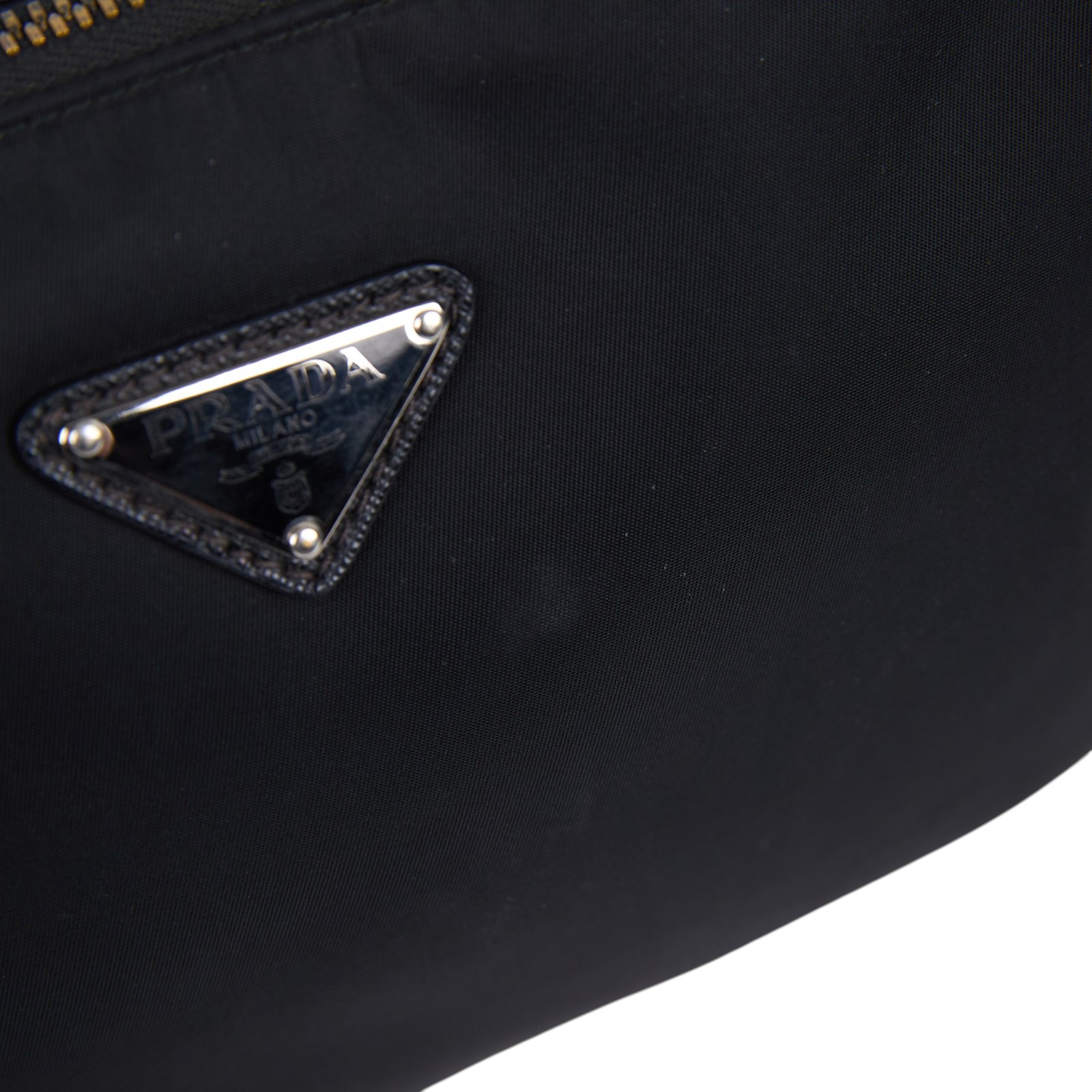 普拉達 PRADA Re-Nylon Saffiano 皮革肩背袋 2VH113_2DMH 黑尼龍二合一斜背包 背帶/內袋
