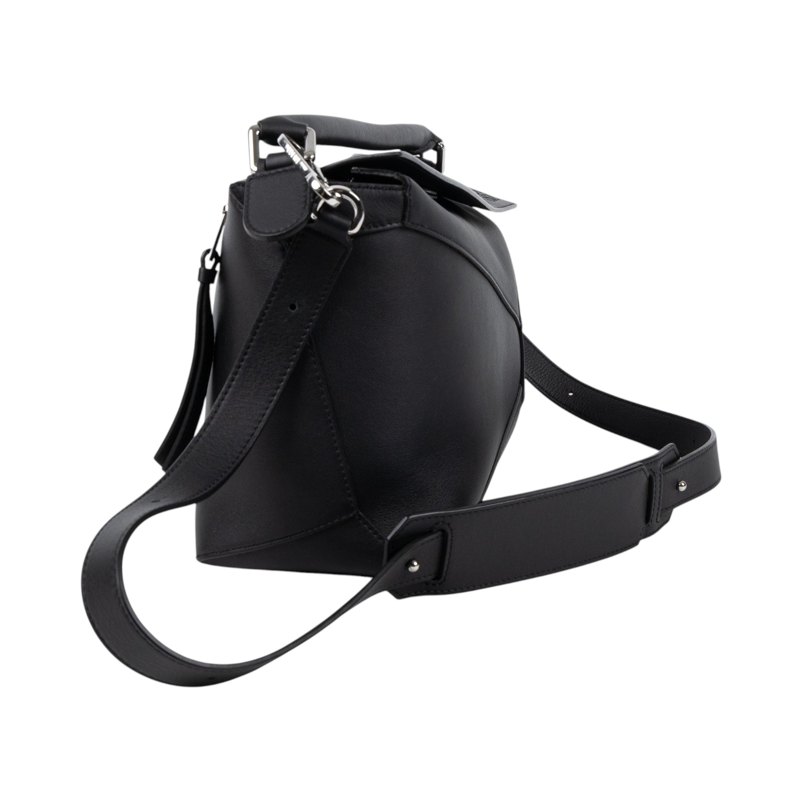 羅意威 LOEWE 中型經典小牛皮 Puzzle Edge 包款 Medium Puzzle Edge Bag A510P49X23  防塵袋/背帶