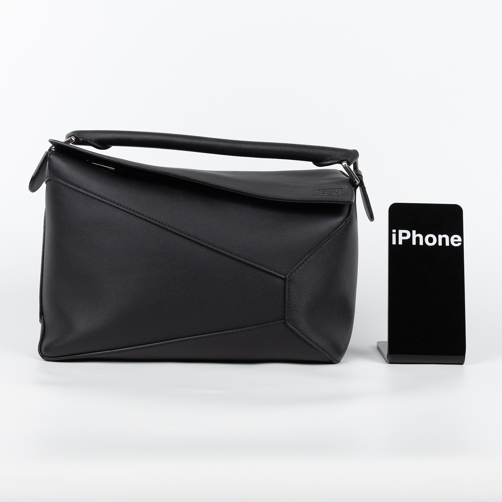 羅意威 LOEWE 中型經典小牛皮 Puzzle Edge 包款 Medium Puzzle Edge Bag A510P49X23  防塵袋/背帶