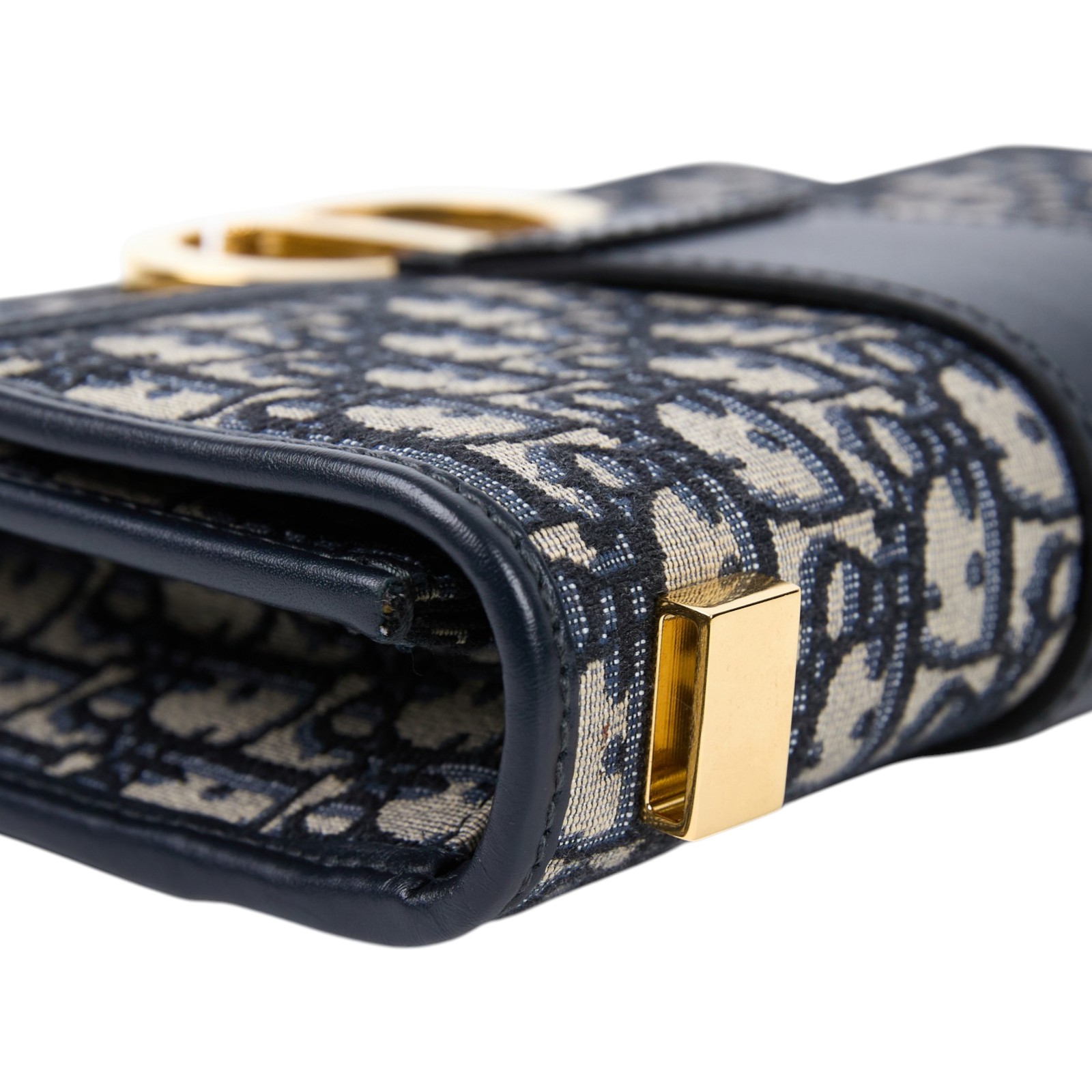 迪奧 CHRISTIAN DIOR 30 Montaigne 蒙田包 肩背包 斜背包 M9203UTZQ 藍緹花蒙田30 防塵袋/背帶