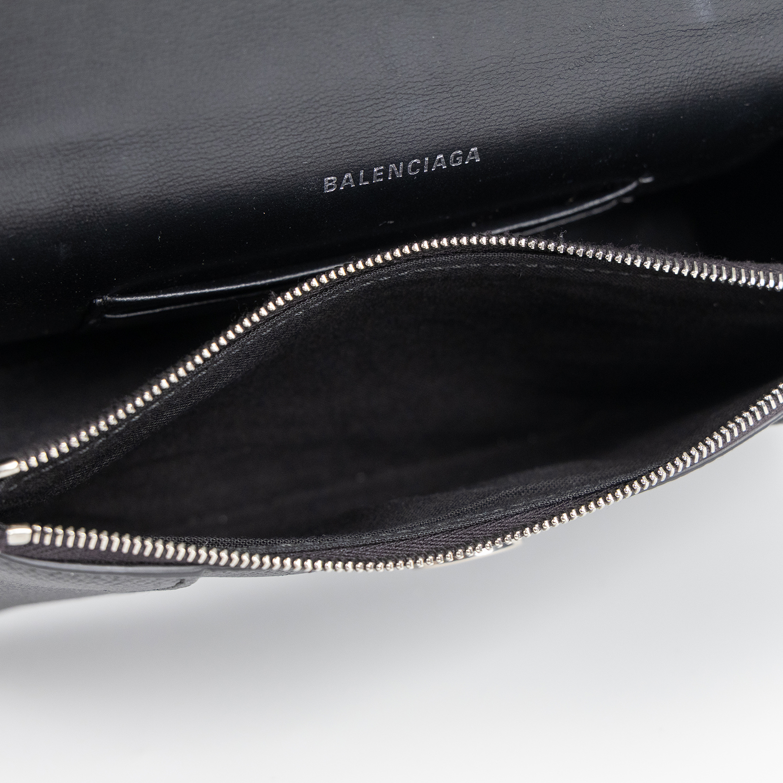 巴黎世家 BALENCIAGA DOWNTOWN 沙漏包 肩背包 斜背包  7364712AABJ 黑色DOWNTOWN XS 背帶/購買證明正本/防塵袋