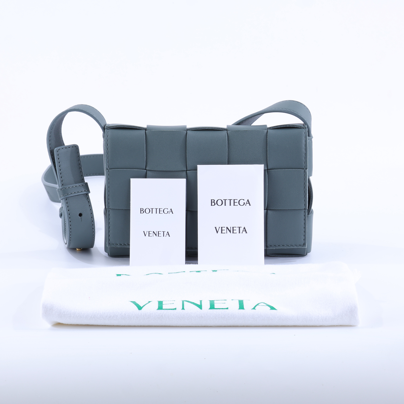 寶緹嘉 BOTTEGA VENETA Small Cassette 編織包 730848VMAY1 灰綠CASSETTE 5x3 防塵袋