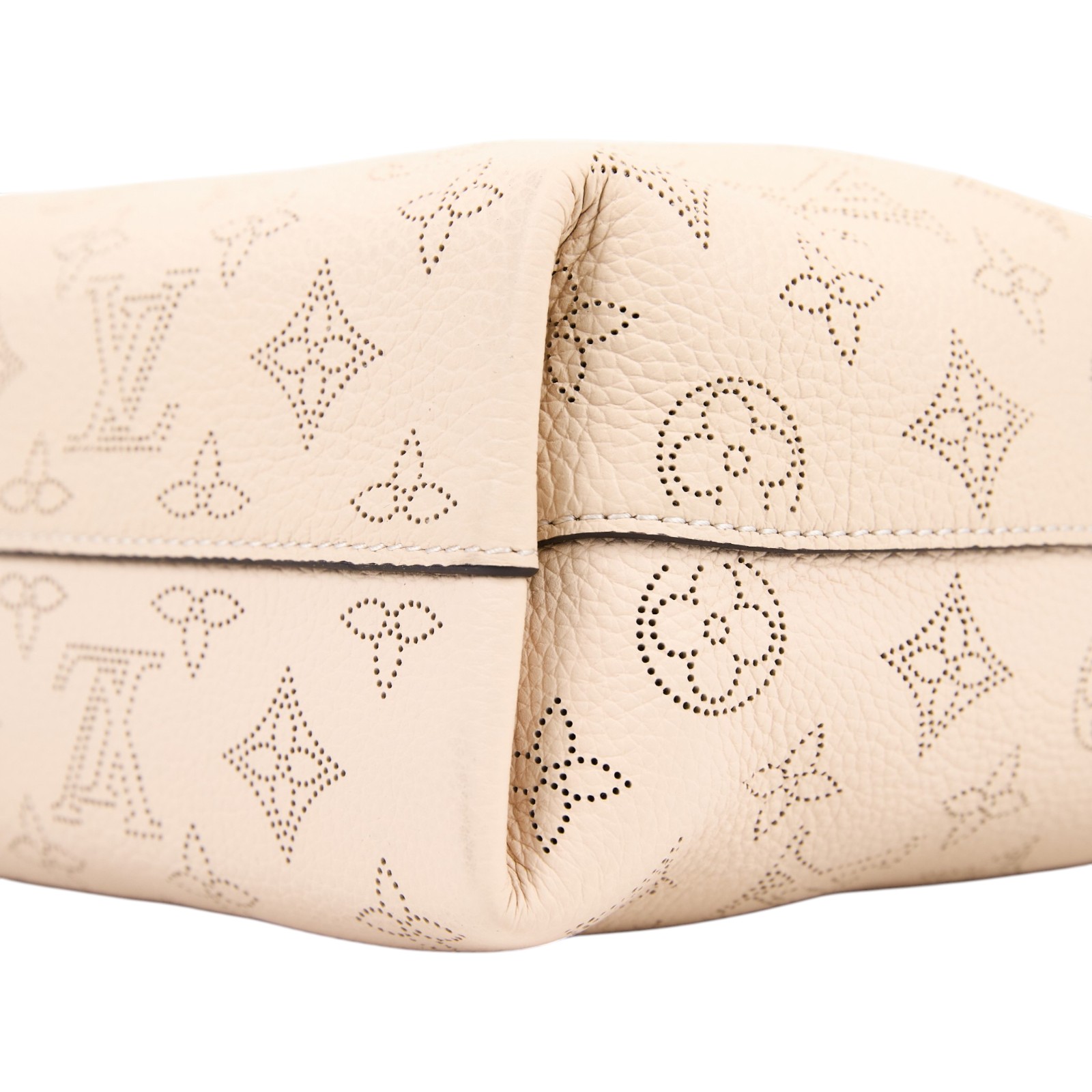 路易威登 LOUIS VUITTON Why Knot PM 手提 斜背包 小型 M20700 晶片款 米黃MAHINA WHY KNOT PM 防塵袋/背帶