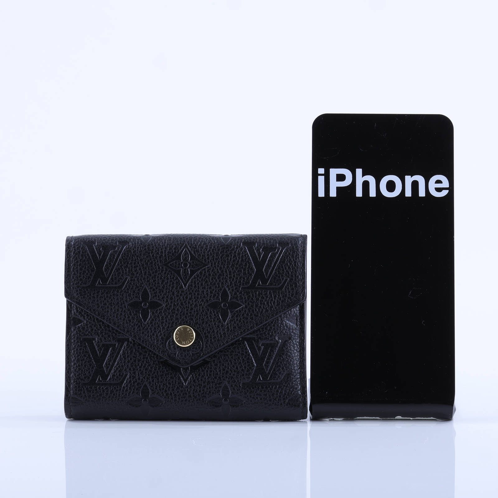 路易威登 LOUIS VUITTON Victorine 錢包 壓花牛皮 M64060 晶片款  原廠盒子/防塵袋/購買證明影本