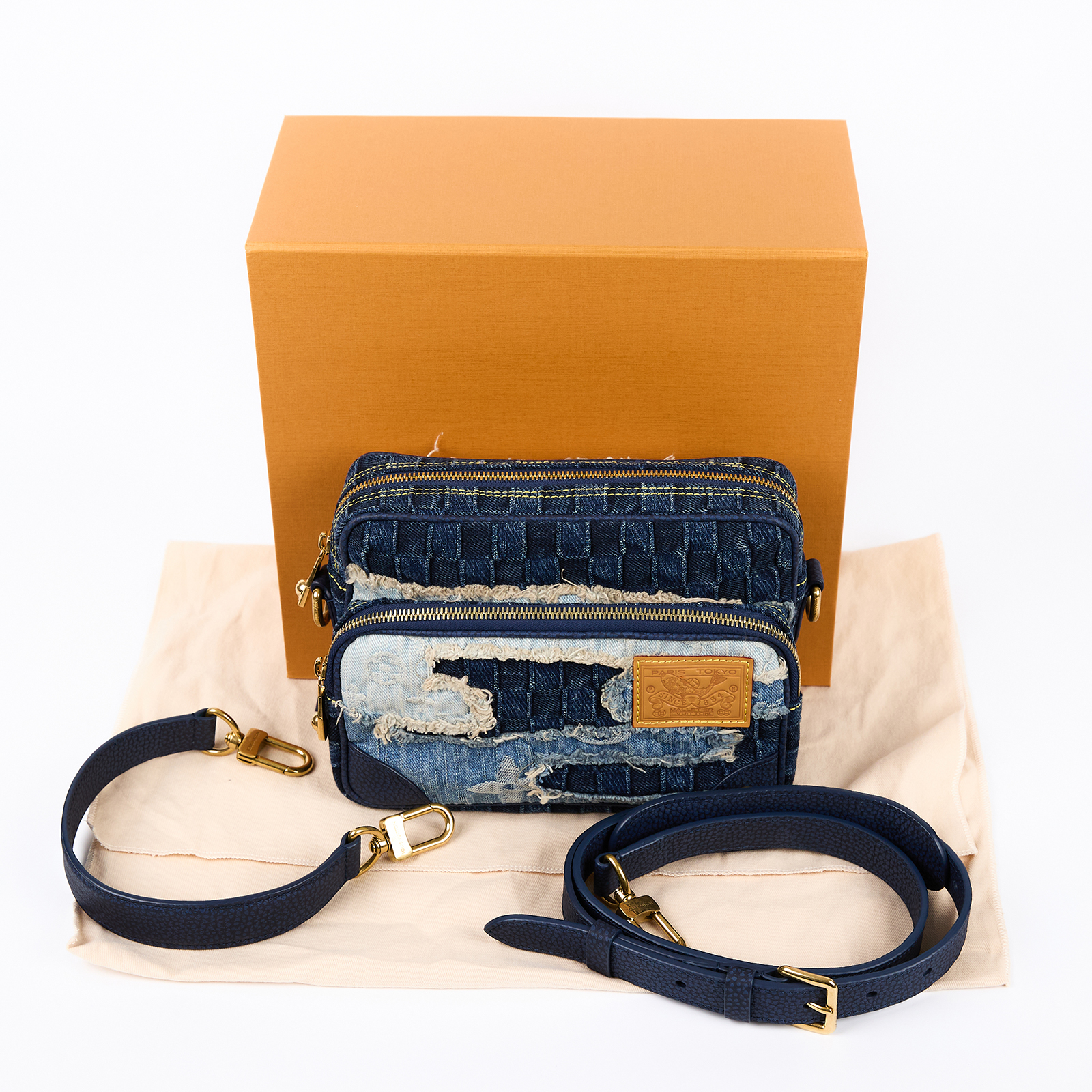 路易威登 LOUIS VUITTON Nil 斜背包 肩背包 手提包 M15296 晶片款 藍拼布牛仔NIGO相機包 原廠盒子/防塵袋/背帶2