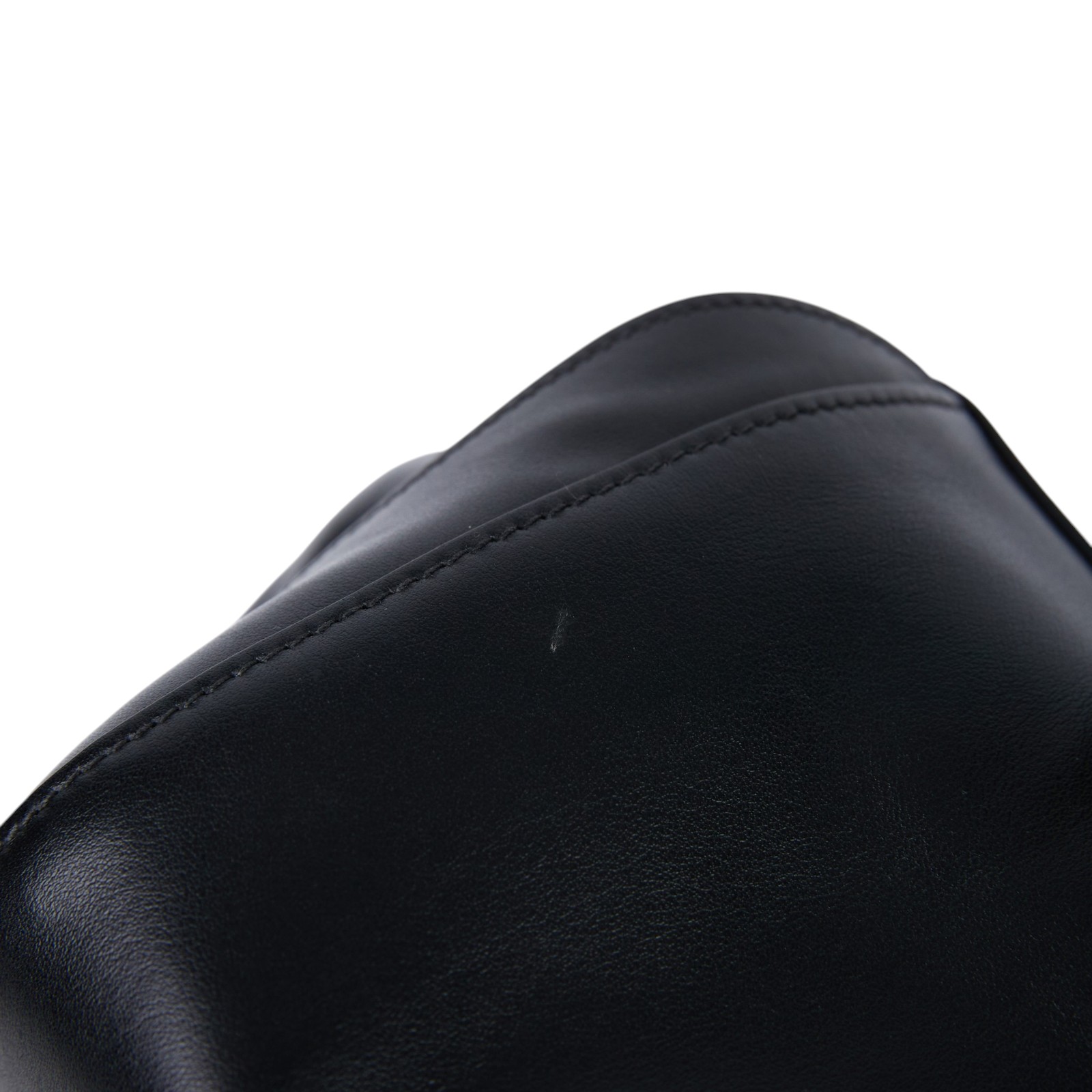 普拉達 PRADA 中型 背囊 後背包 1BZ811_2HE5 黑牛皮束口後背包 無附屬品