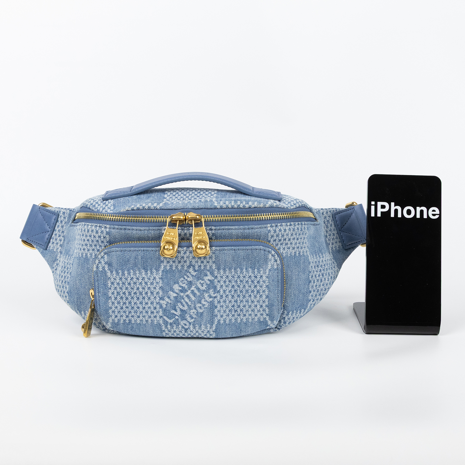 路易威登 LOUIS VUITTON Rush Bumbag 腰包/胸包 Denim 藍色 Damier Denim 3D棉質帆布 仿舊金色金屬配件 N00205 晶片款  原廠盒子/防塵袋