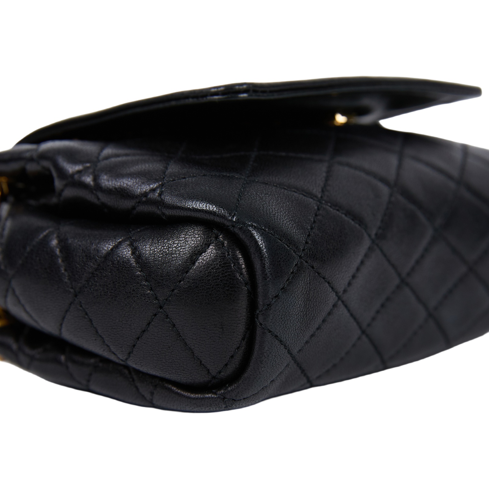 聖羅蘭 YSL SAINT LAURENT Nolia 小羊皮 迷你 手袋 肩背包 金色五金 6727381EL07 黑色Nolita 無附屬品