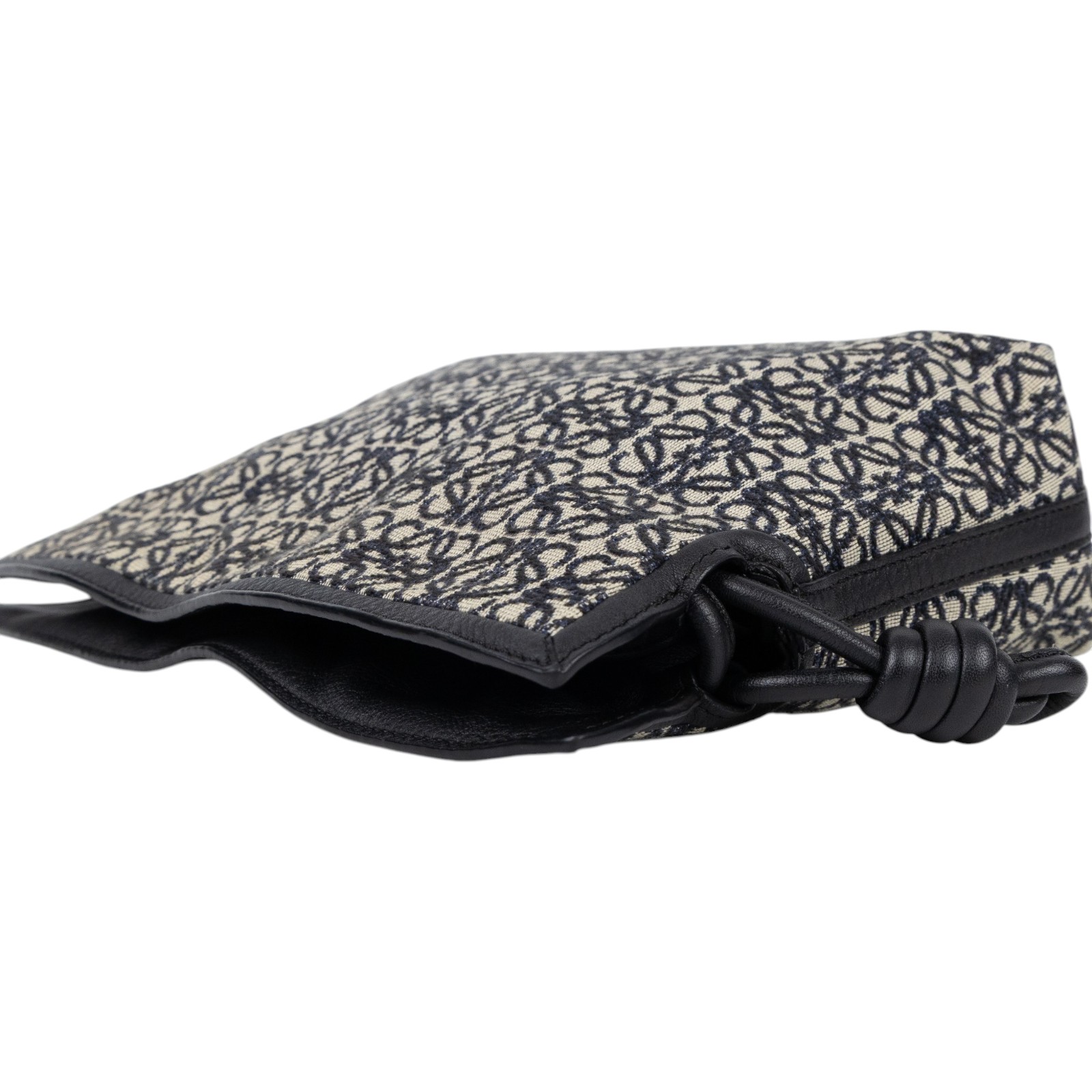 羅意威 LOEWE Mini Flamenco clutch 迷你 肩背包  黑ANAGRAM緹花FLAMENCO MINI 原廠盒子/防塵袋/背帶