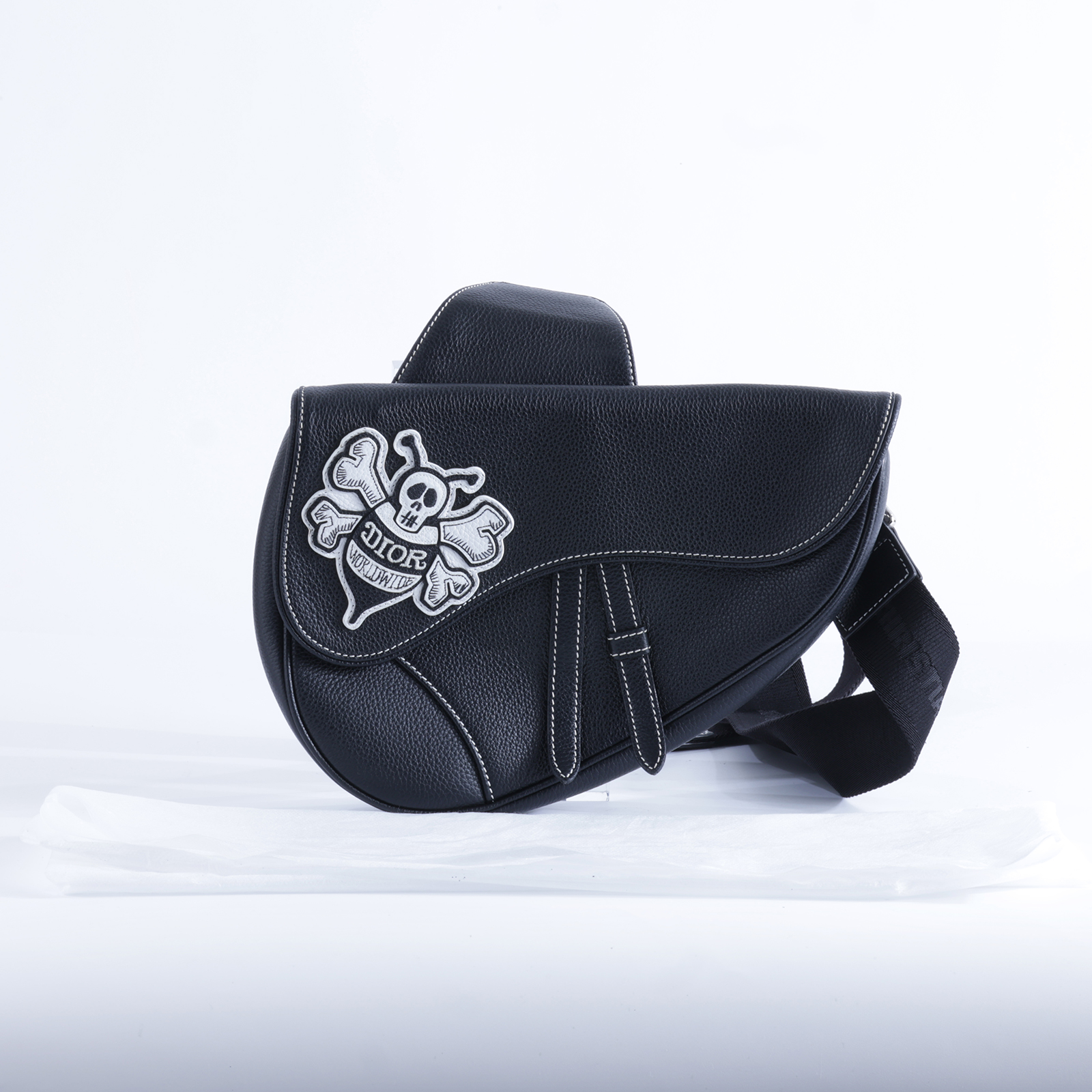 迪奧 CHRISTIAN DIOR Saddle 馬鞍包 胸包 斜背包 腰包 1ADPO093YZS 黑Shawn Stussy蜜蜂刺繡馬鞍包 無附屬品