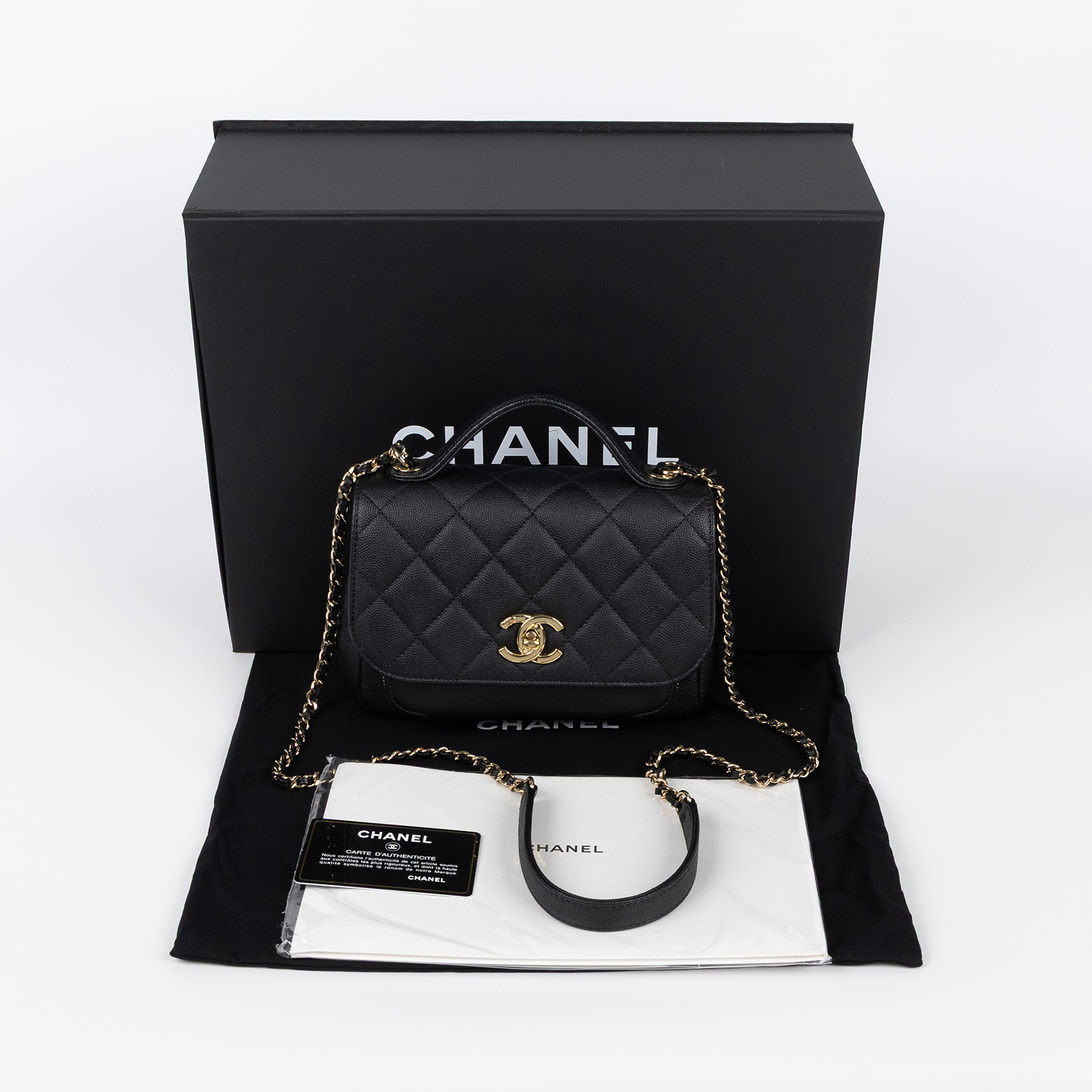 香奈兒 CHANEL CC logo 荔枝皮 斜背 小型 郵差包 口蓋包 A93749 28開 黑金荔枝郵差包 原廠盒子/防塵袋/保證卡