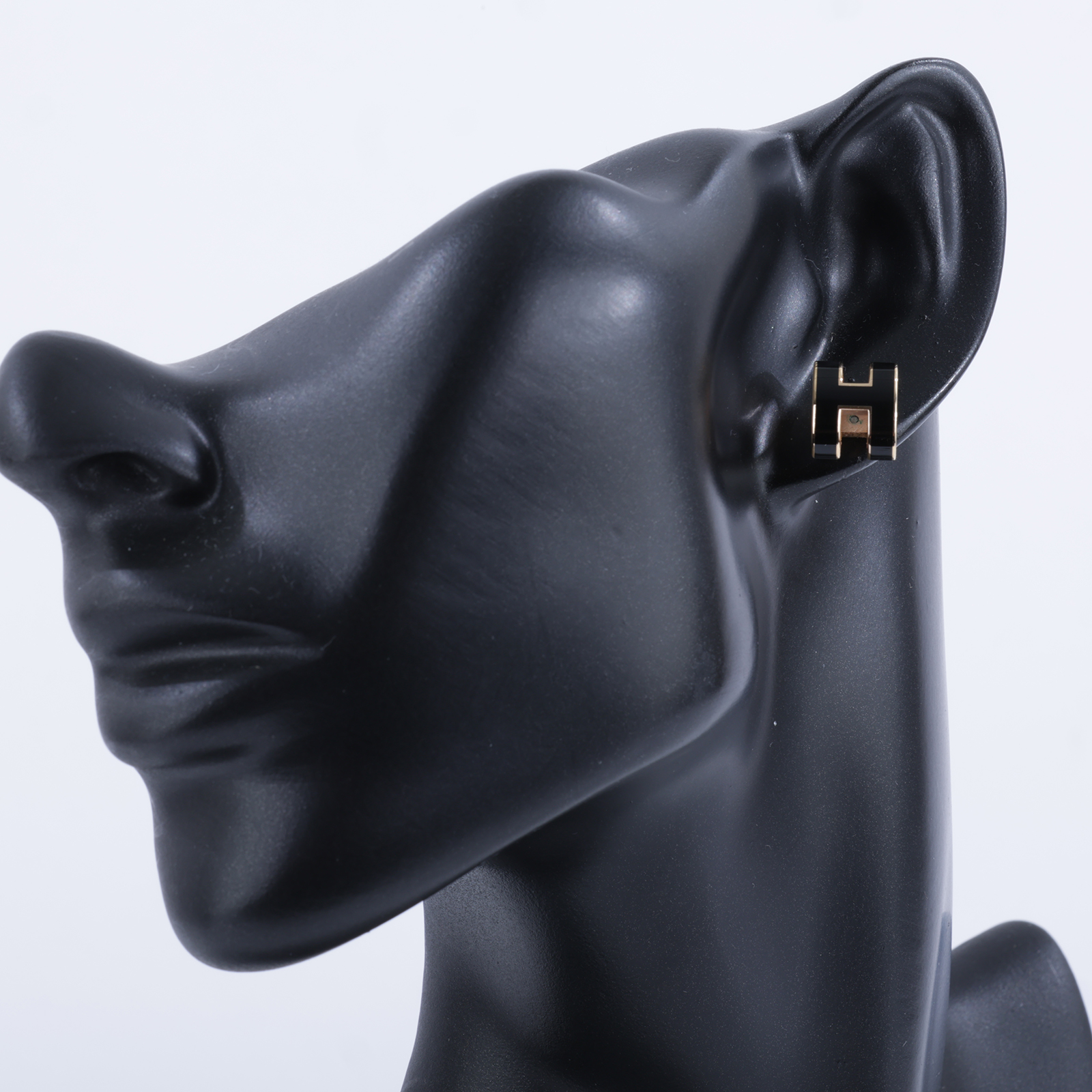 愛馬仕 Hermes Mini Pop H 耳釘 黑色 H608002Fv03 ST 11 28 黑金POP H 耳環 原廠盒子/內襯