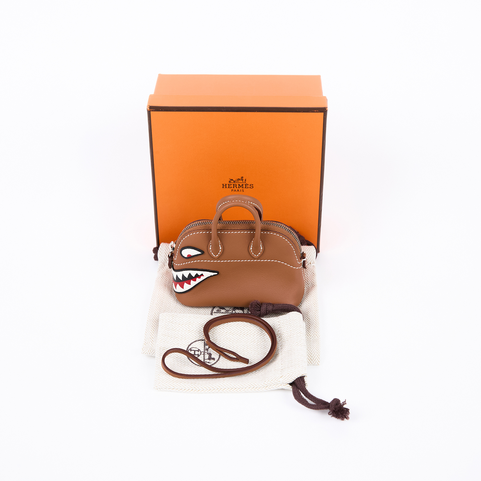愛馬仕 Hermes Bolide 鯊魚造型 掛飾 金棕色 H085038CK37 /W NN004 KP  原廠盒子/防塵袋/掛繩