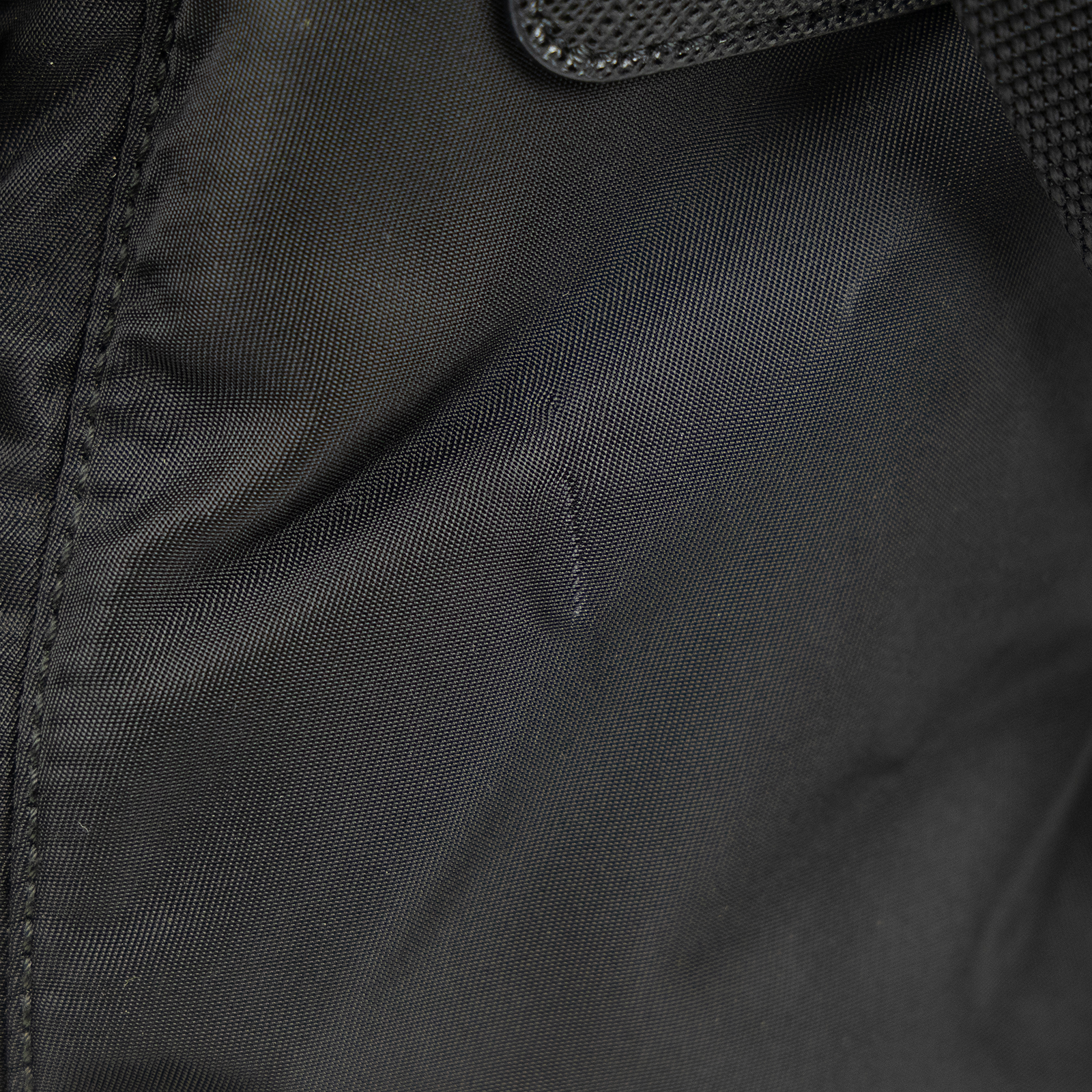 普拉達 PRADA Tessuto Nylon 郵差包 肩背包 斜背包 1BD738_V44 黑尼龍郵差包 無附屬品
