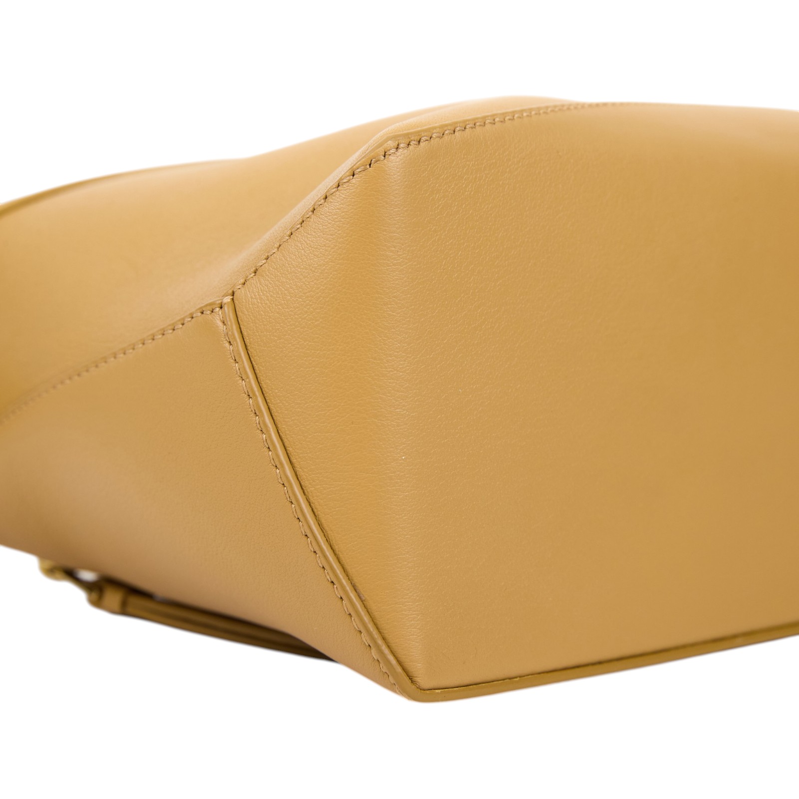 羅意威 LOEWE Small Puzzle Edge 手拿 肩背 斜背包  淺棕黃PUZZLE EDGE SMALL 背帶