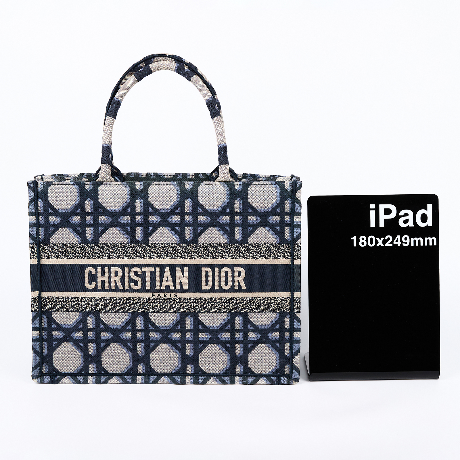 迪奧 CHRISTIAN DIOR Book Tote 中型 托特包 米色 藍色 M1296ZZAU 藍格子緹花BOOKTOTE 防塵袋/購買證明/保證卡