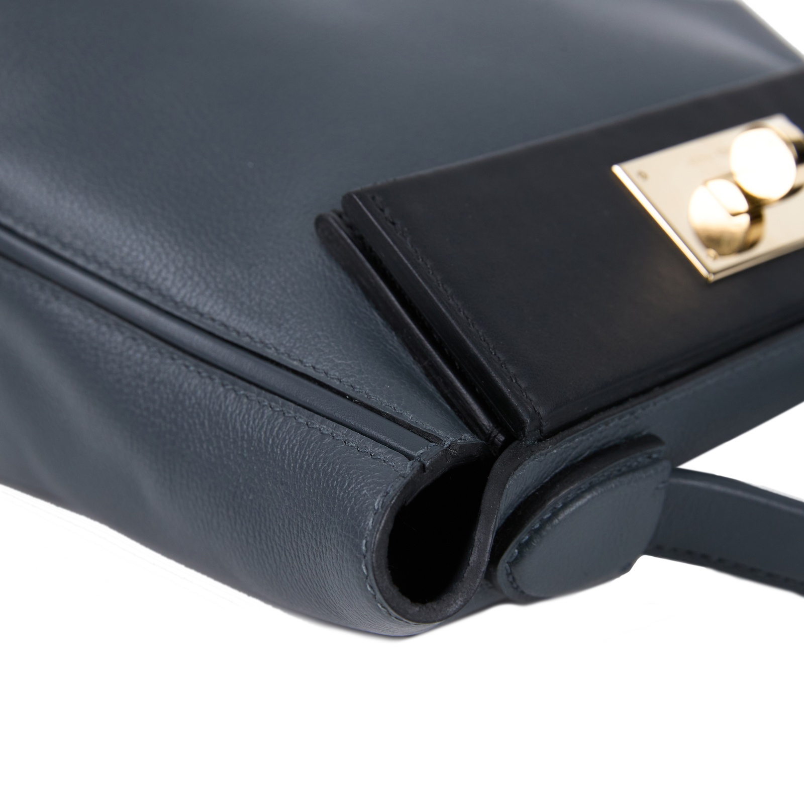 愛馬仕 Hermes 24/24 21 手提包 金色五金 霧霾灰色 黑色 H085157CPAF /WIT571CK  原廠盒子/防塵袋/購買證明正本/雨衣/背帶