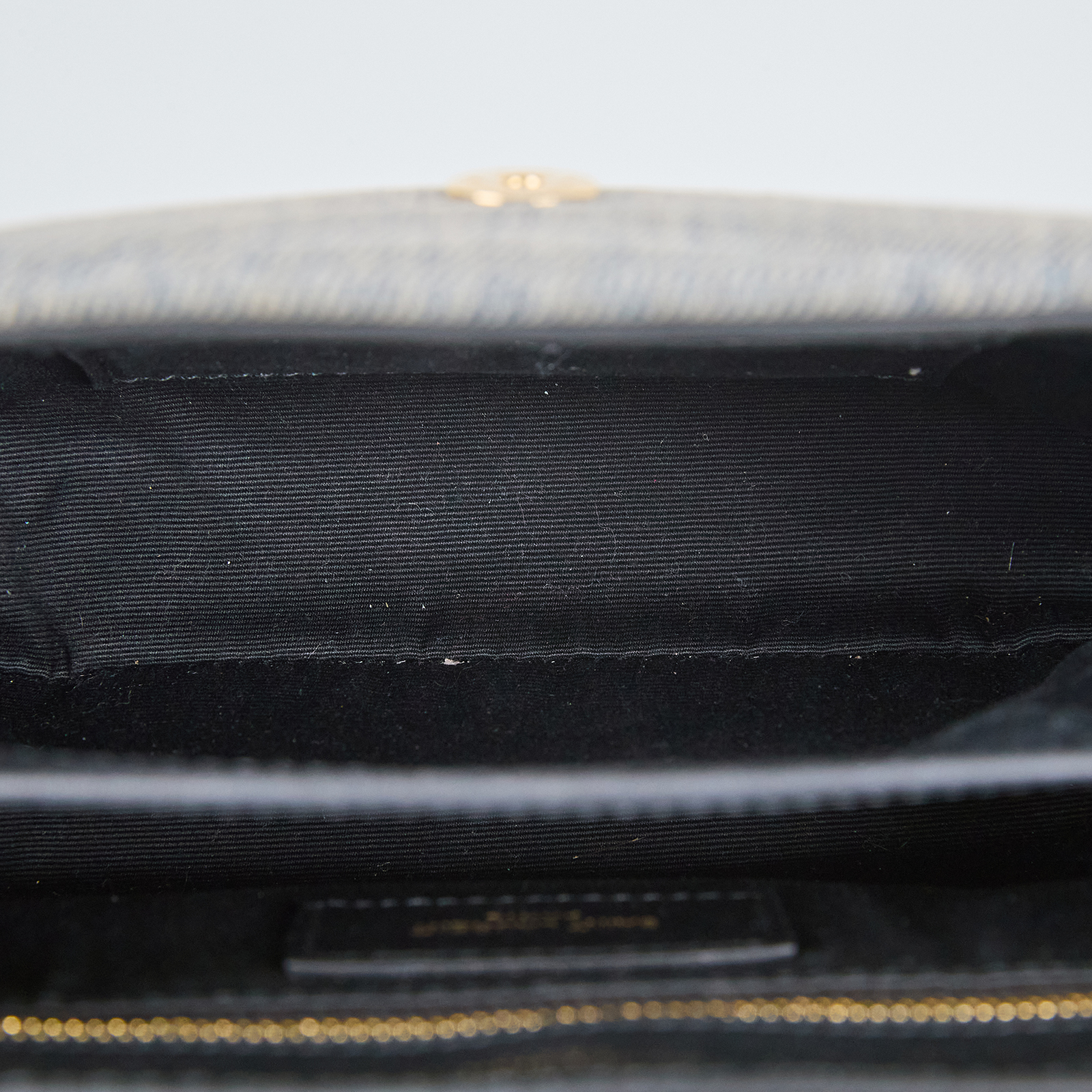 聖羅蘭 YSL SAINT LAURENT Loulou 絎縫 TOY 迷你 手袋  肩背 斜背包 金色五金 678401FAADY  原廠盒子/防塵袋/背帶