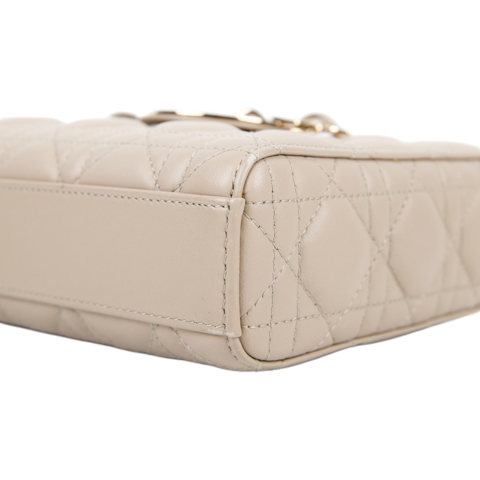 迪奧 CHRISTIAN DIOR Lady D-Joy 中型包 M0540ONGE 奶茶色中 Lady D-Joy 背帶/購買證明正本