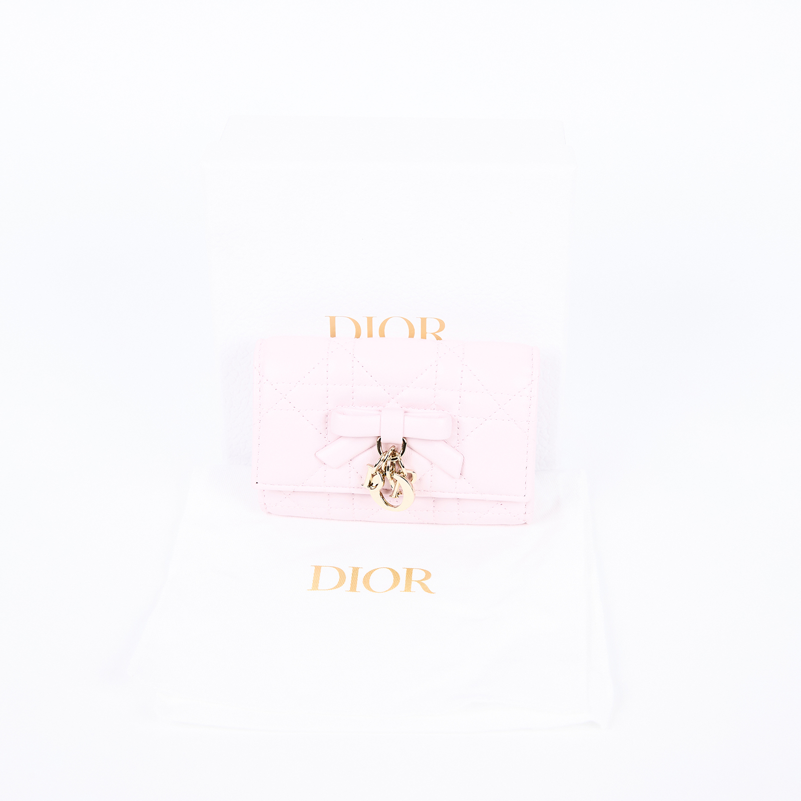 迪奧 CHRISTIAN DIOR Lady Dior Glycine 對折 短夾 錢包 S2607OUQA 粉GLYCINE短夾 原廠盒子/防塵袋
