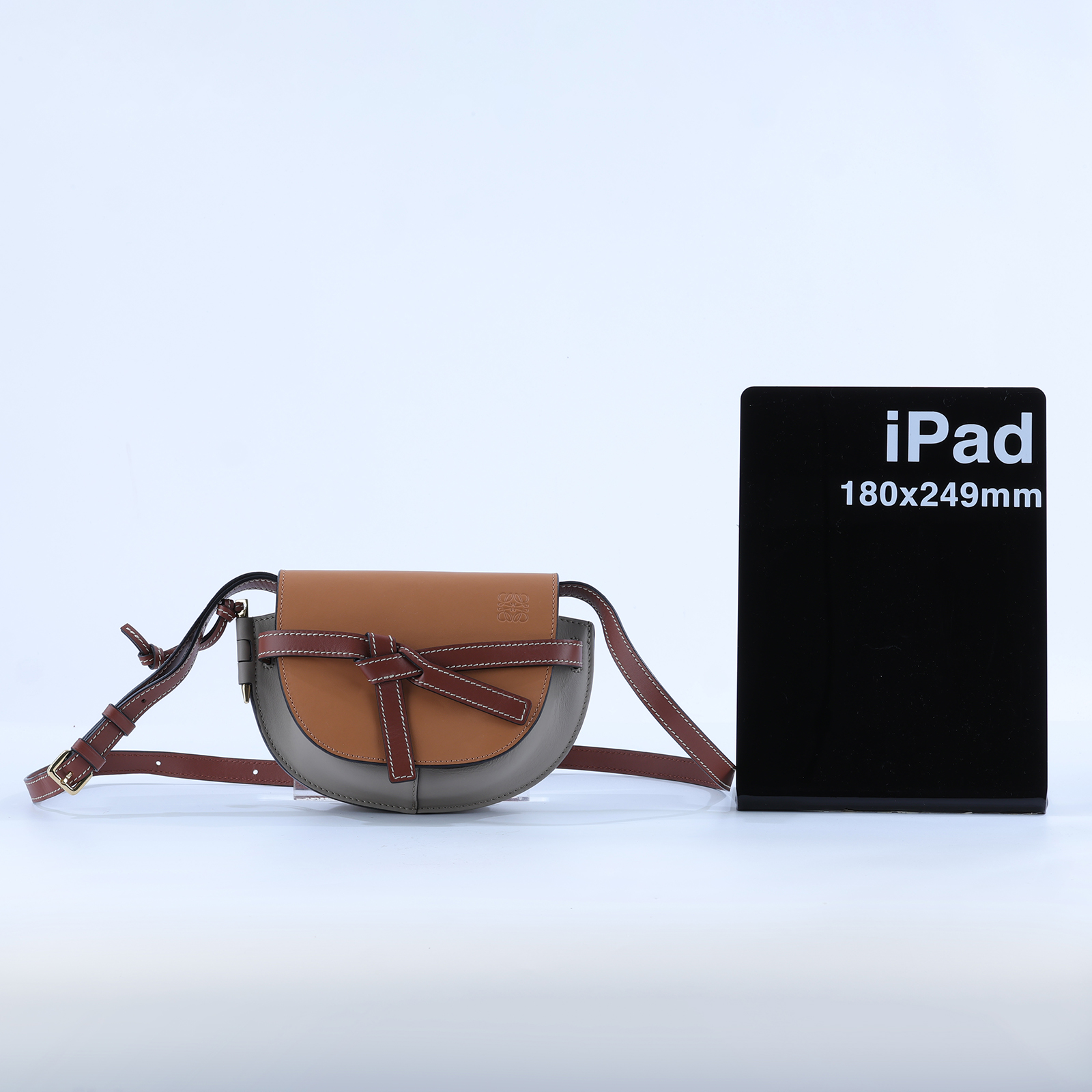 羅意威 LOEWE Mini Gate Dual bag 迷你 小牛皮 肩背包 A650N46X08 焦糖雙色MINI GATE 防塵袋/背帶