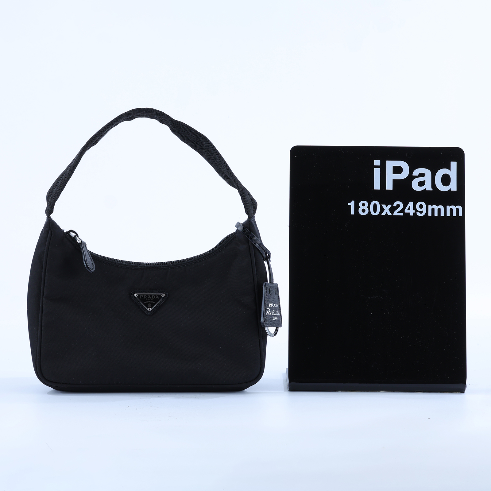 普拉達 PRADA Re-Edition 迷你 Hobo 包 1NE515_RDH0 黑尼龍HOBO腋下包 防塵袋/保證卡