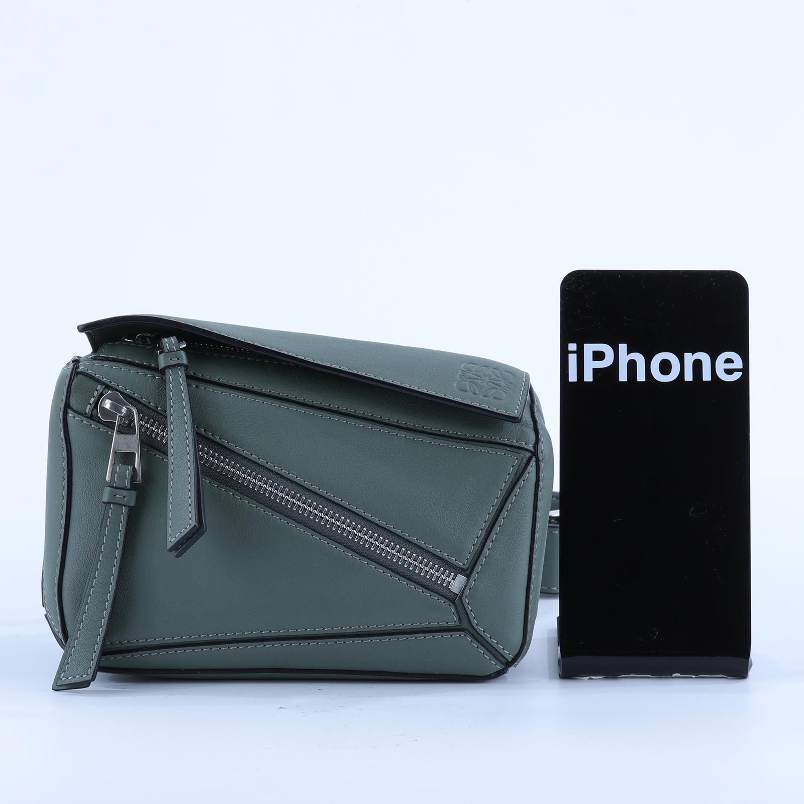 羅意威 LOEWE Puzzle bag Mini 腰包 斜背包 B510U89X02 灰綠PUZZLE腰包 防塵袋