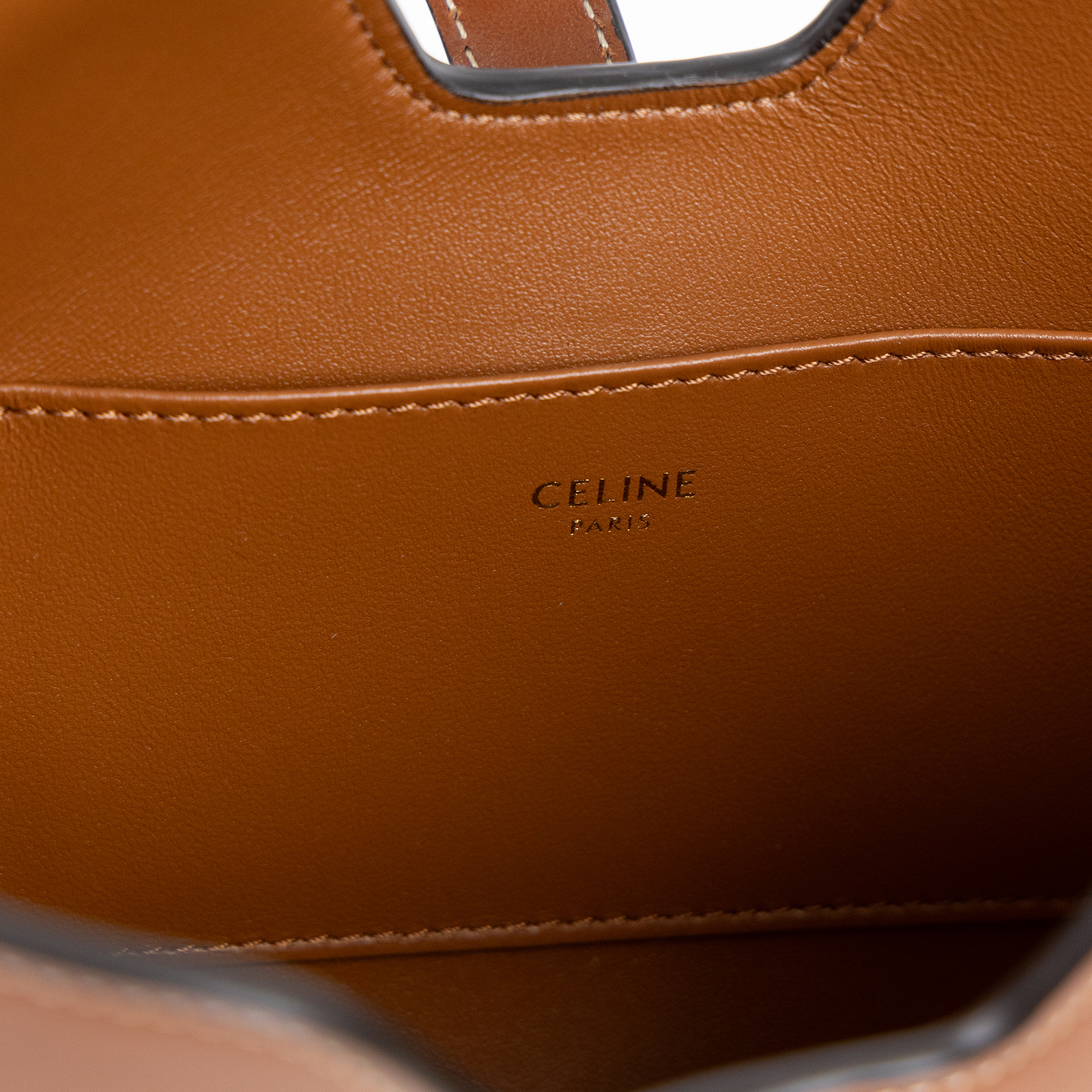 思琳 CELINE Camille 16 Soft 小型 手提包 肩背包 122073FX9  原廠盒子/防塵袋/購買證明正本/背帶2