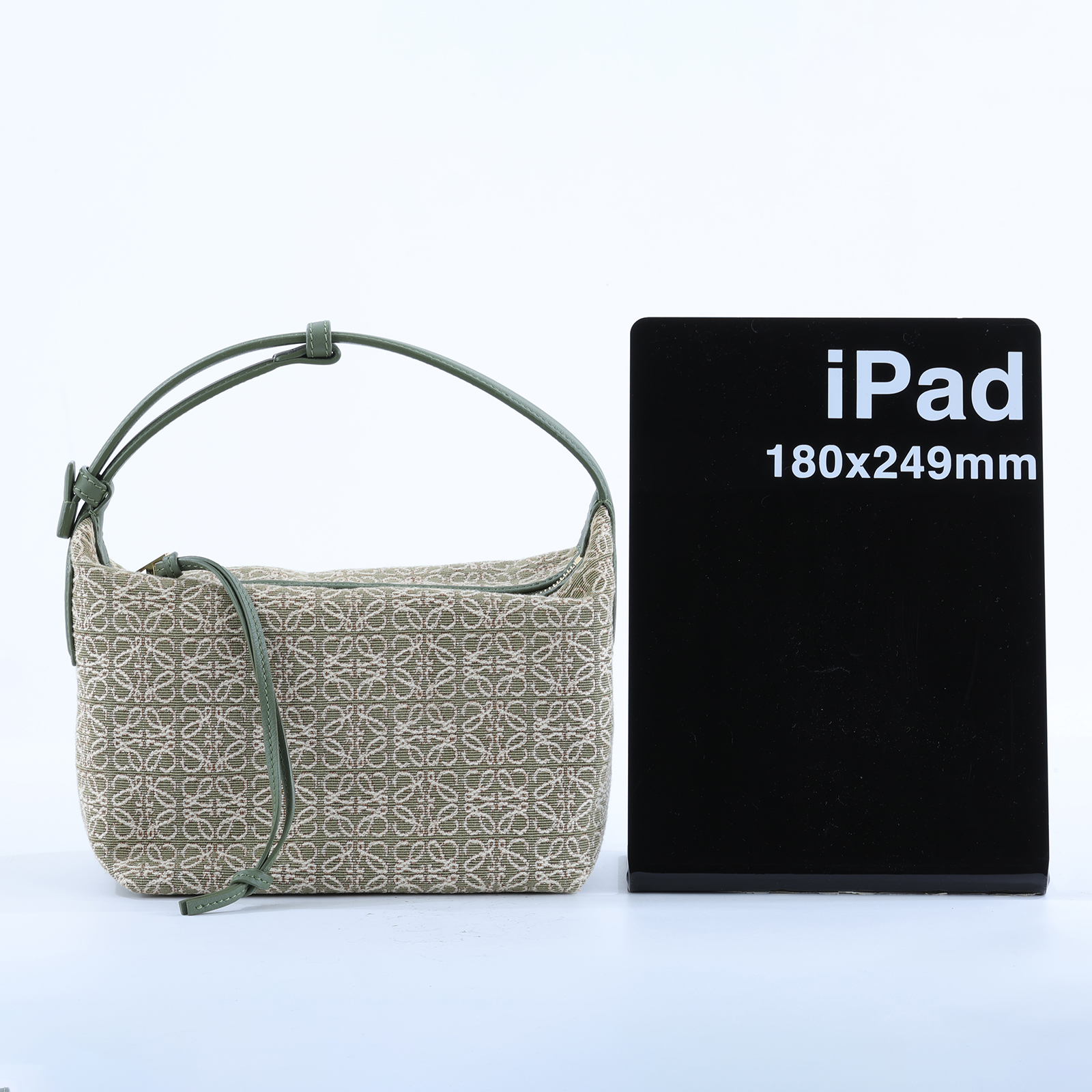 羅意威 LOEWE Cubi Anagram 小型 手提包 肩背包 A906K75X06 綠CUBI ANAGRAM 無附屬品