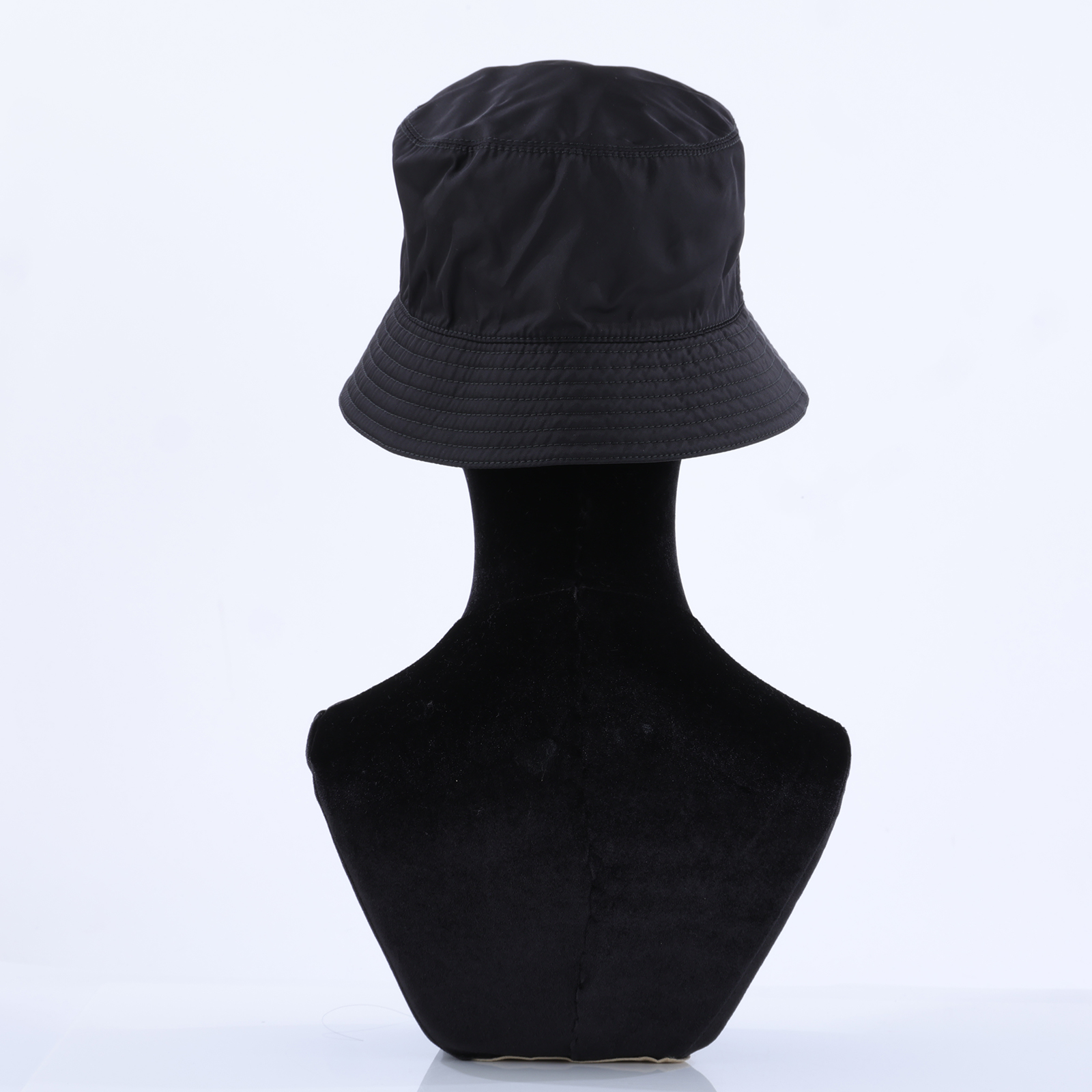 普拉達 PRADA Re-Nylon 漁夫帽 1HC137_2DMI_M 黑尼龍漁夫帽 #M 無附屬品