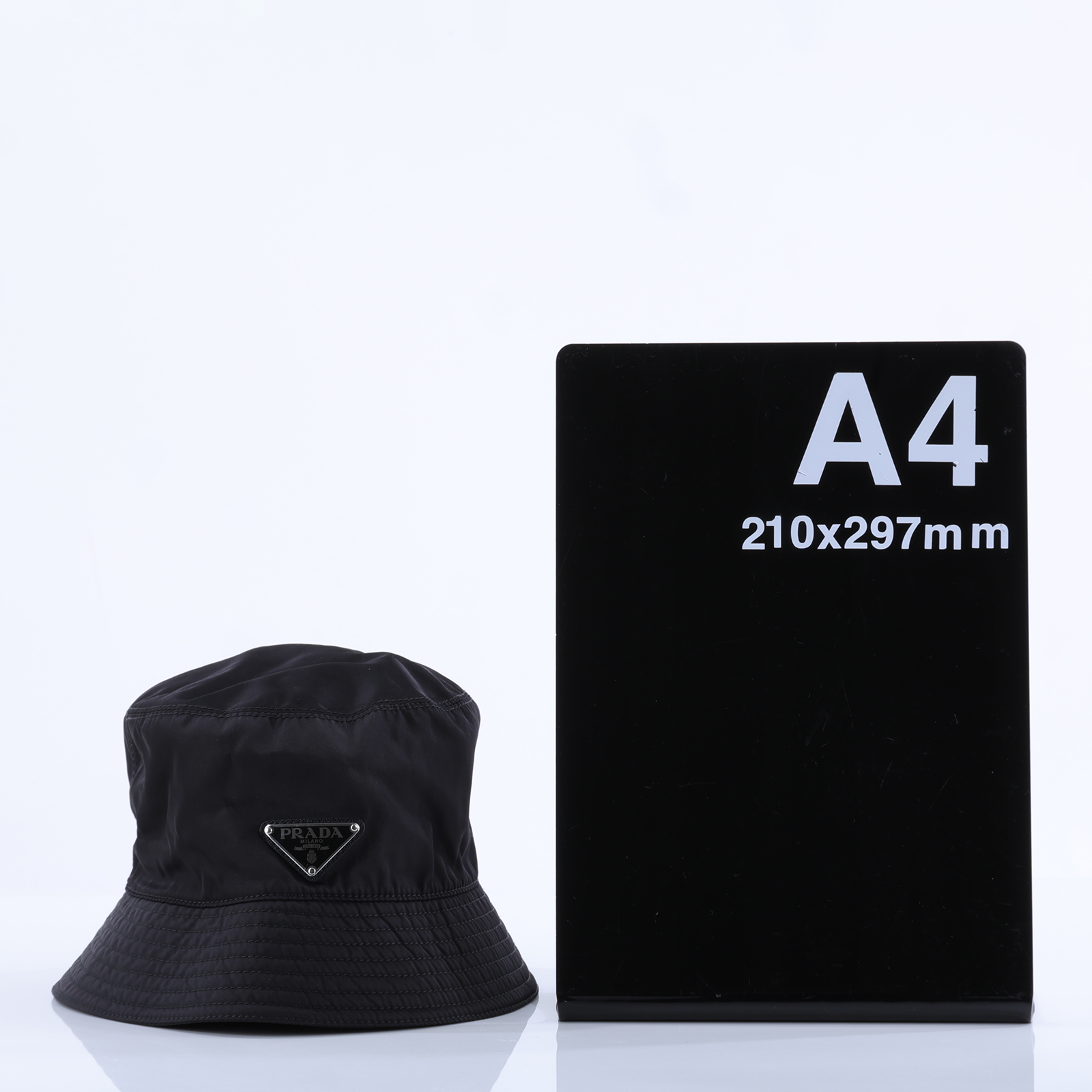 普拉達 PRADA Re-Nylon 漁夫帽 1HC137_2DMI_M 黑尼龍漁夫帽 #M 無附屬品