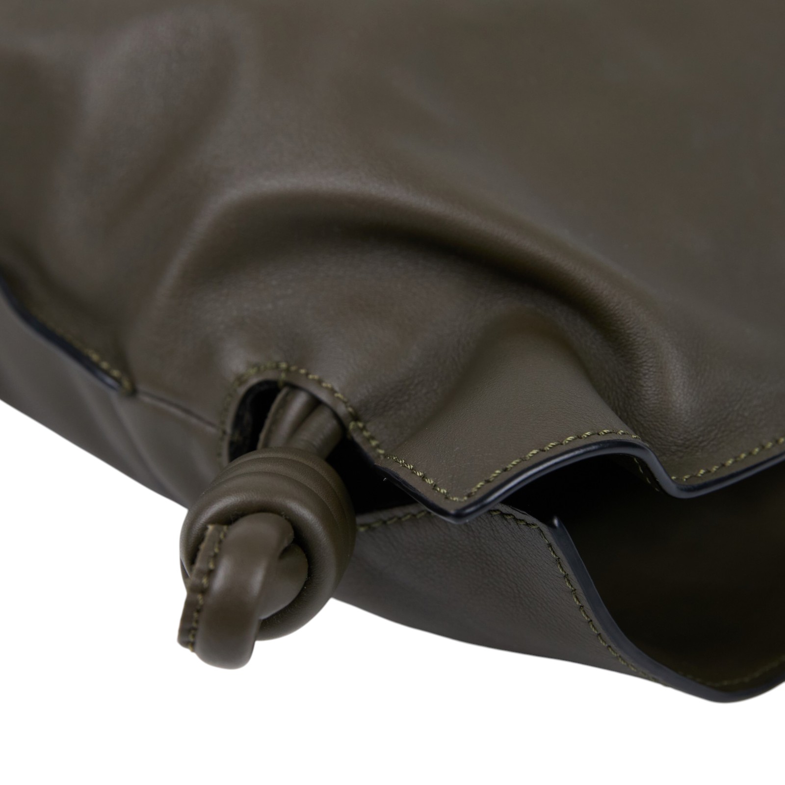 羅意威 LOEWE Flamenco Medium 中型 肩背包 A411FC1XD4 軍綠FLAMENCO MEDIUM 防塵袋/背帶
