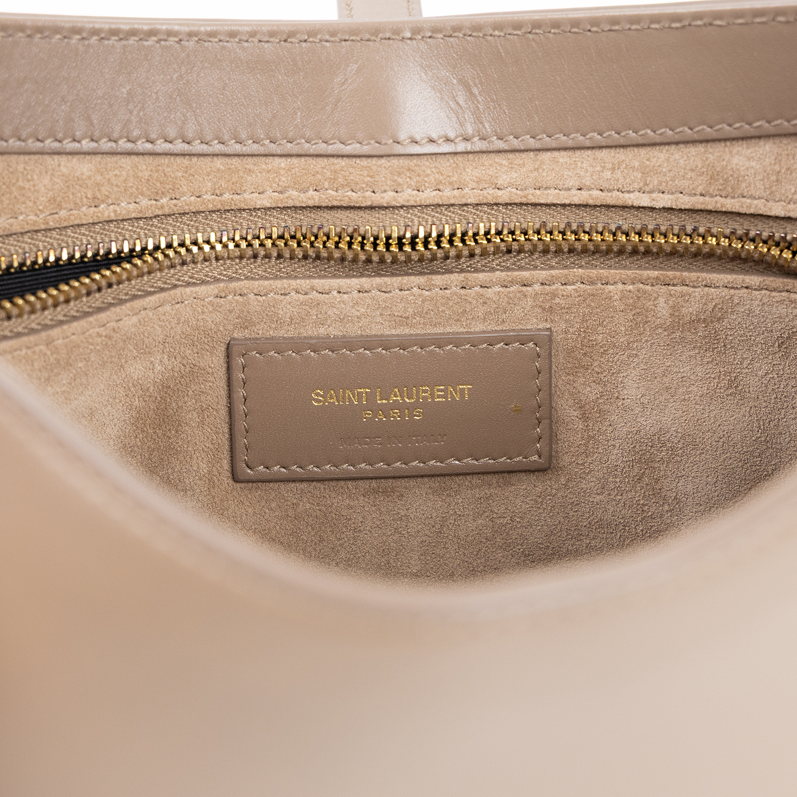聖羅蘭 YSL SAINT LAURENT LE 5 À 7 滑面皮革 HOBO 手袋 手提包 6572282R20W 奶茶LE 5 Á 7 HOBO 防塵袋