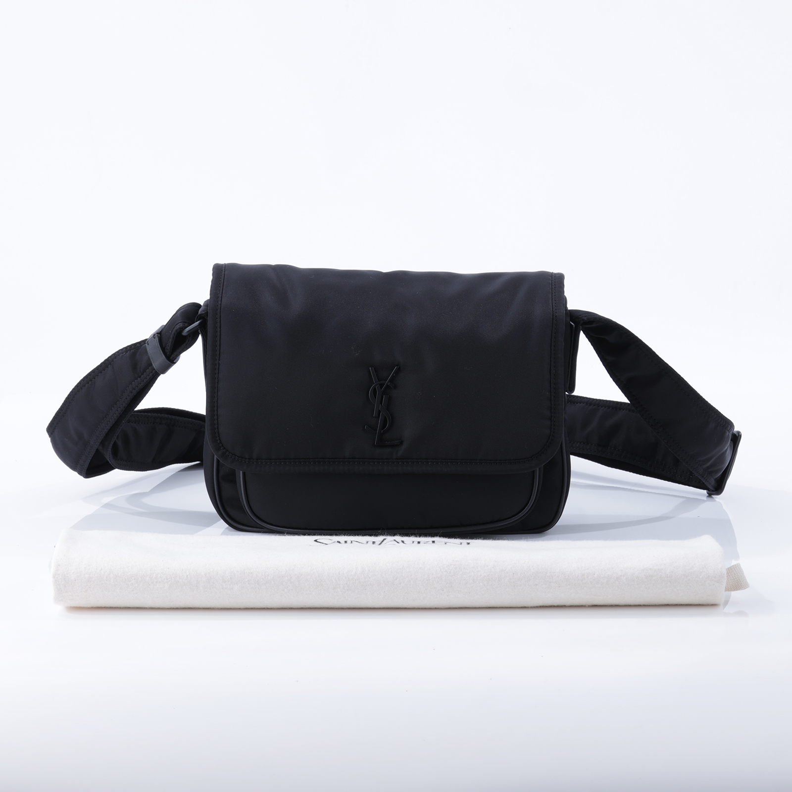 聖羅蘭 YSL SAINT LAURENT Niki 尼龍 郵差包 小型 776611FACKH 黑尼龍NIKI郵差包 防塵袋