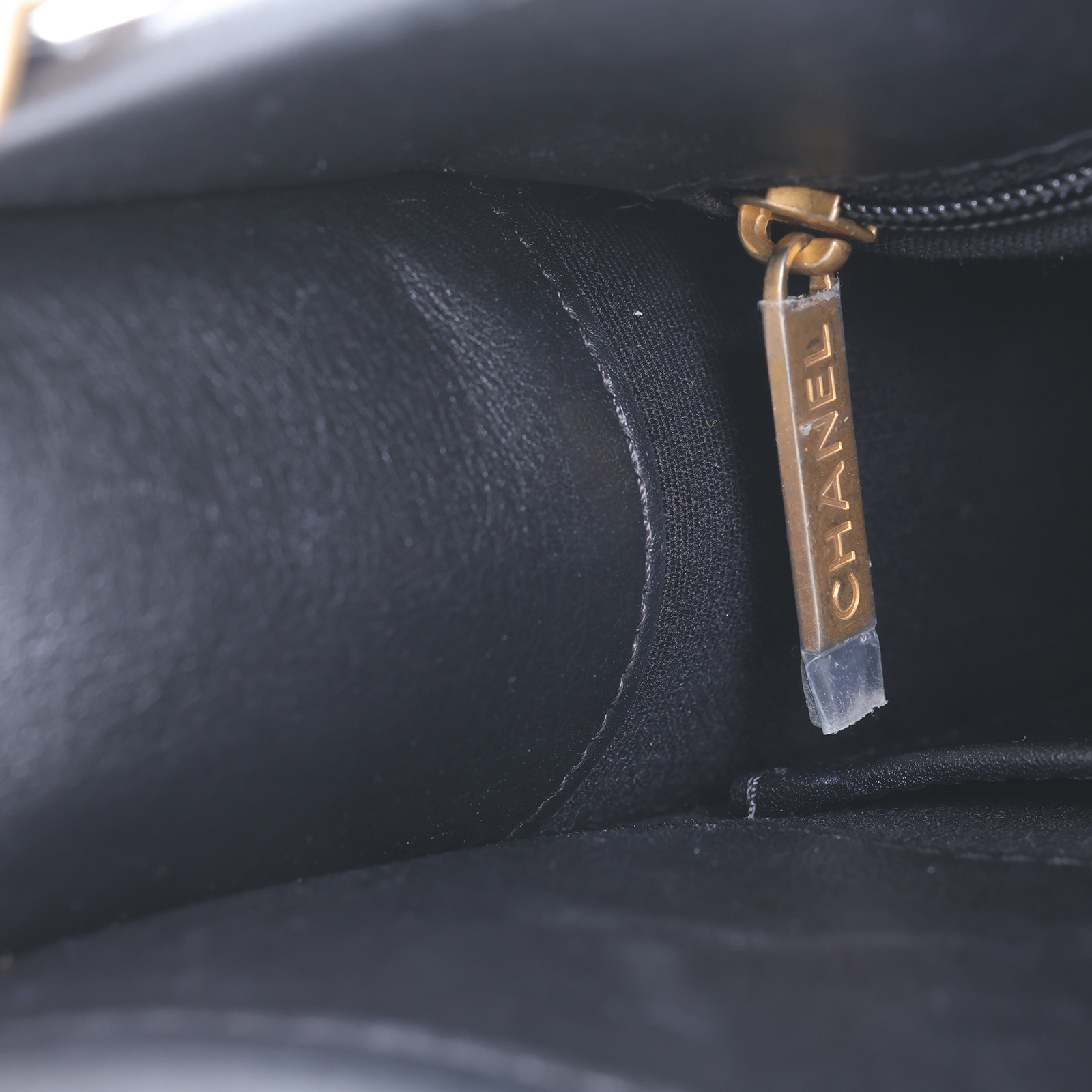 香奈兒 CHANEL 流浪包 Hobo Bag CC LOGO 斜背包 AS4532 晶片款 黑色HOBO兩用包 防塵袋