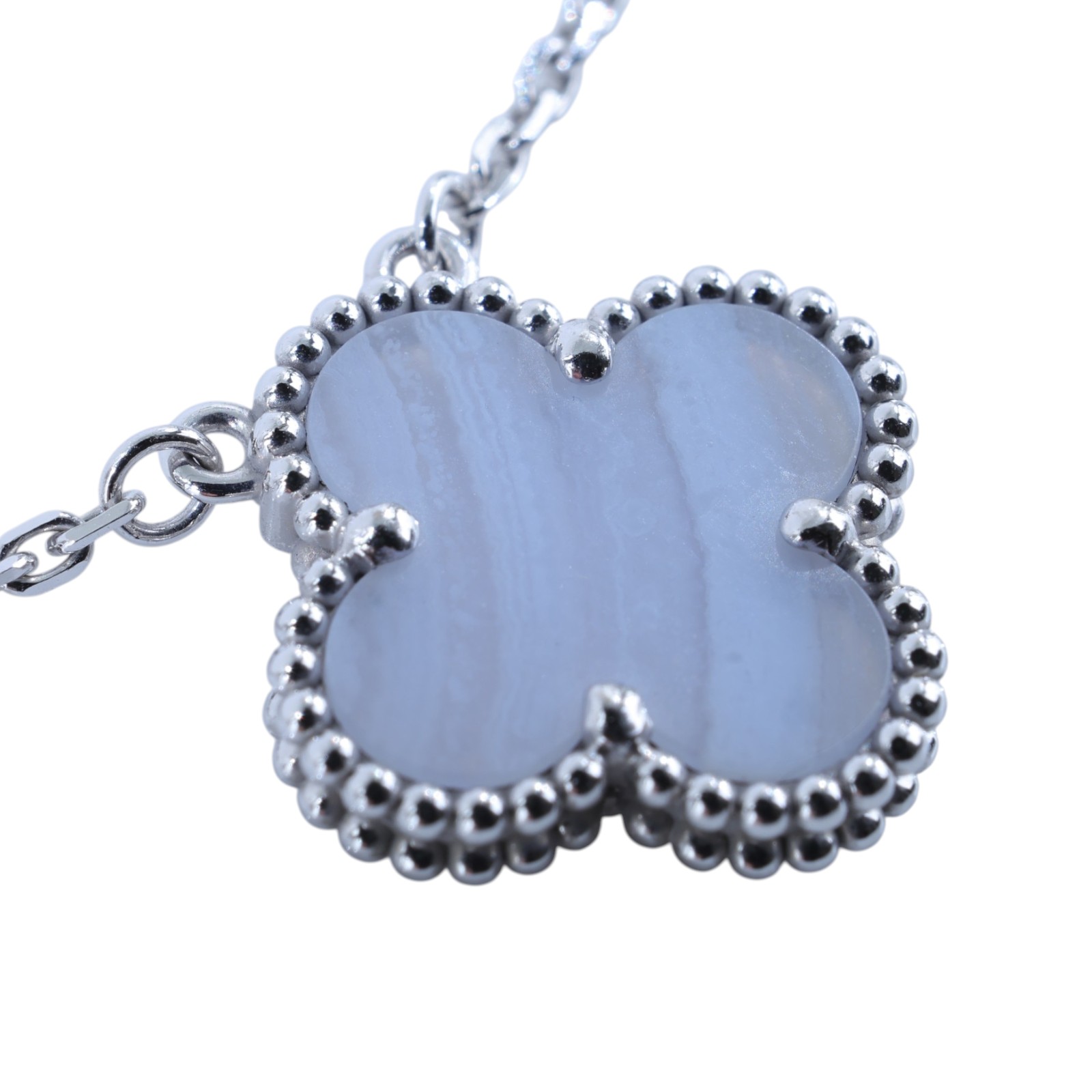 梵克雅寶 Van Cleef & Arpels Vintage Alhambra吊墜 18K白金 玉髓 VCARD34900  原廠盒子