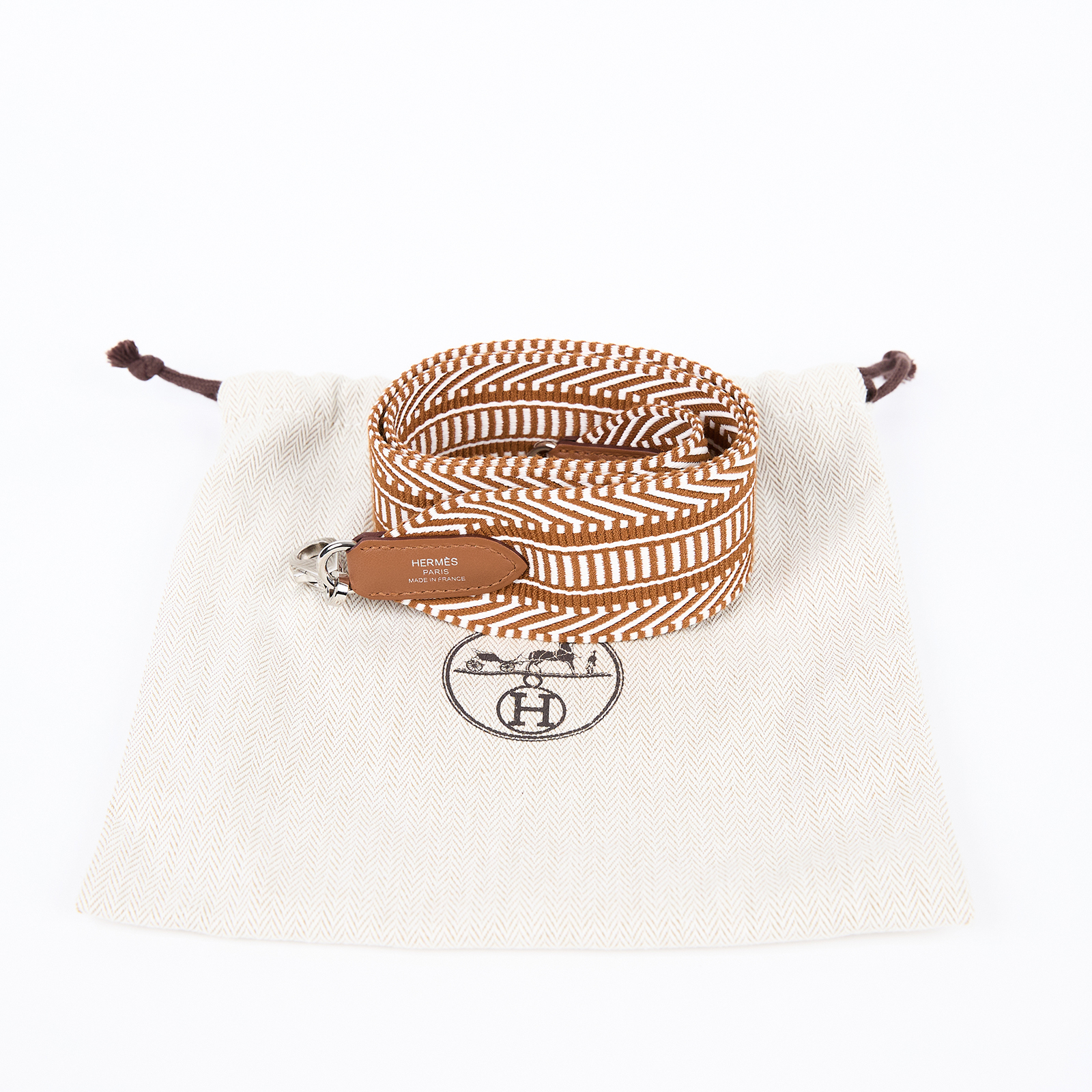 愛馬仕 Hermes Sangle Cavale 50 mm 包包背帶 Écru/Beige/Gold配色 金色金屬配件 H073651CCAA070 GSA002XX  防塵袋