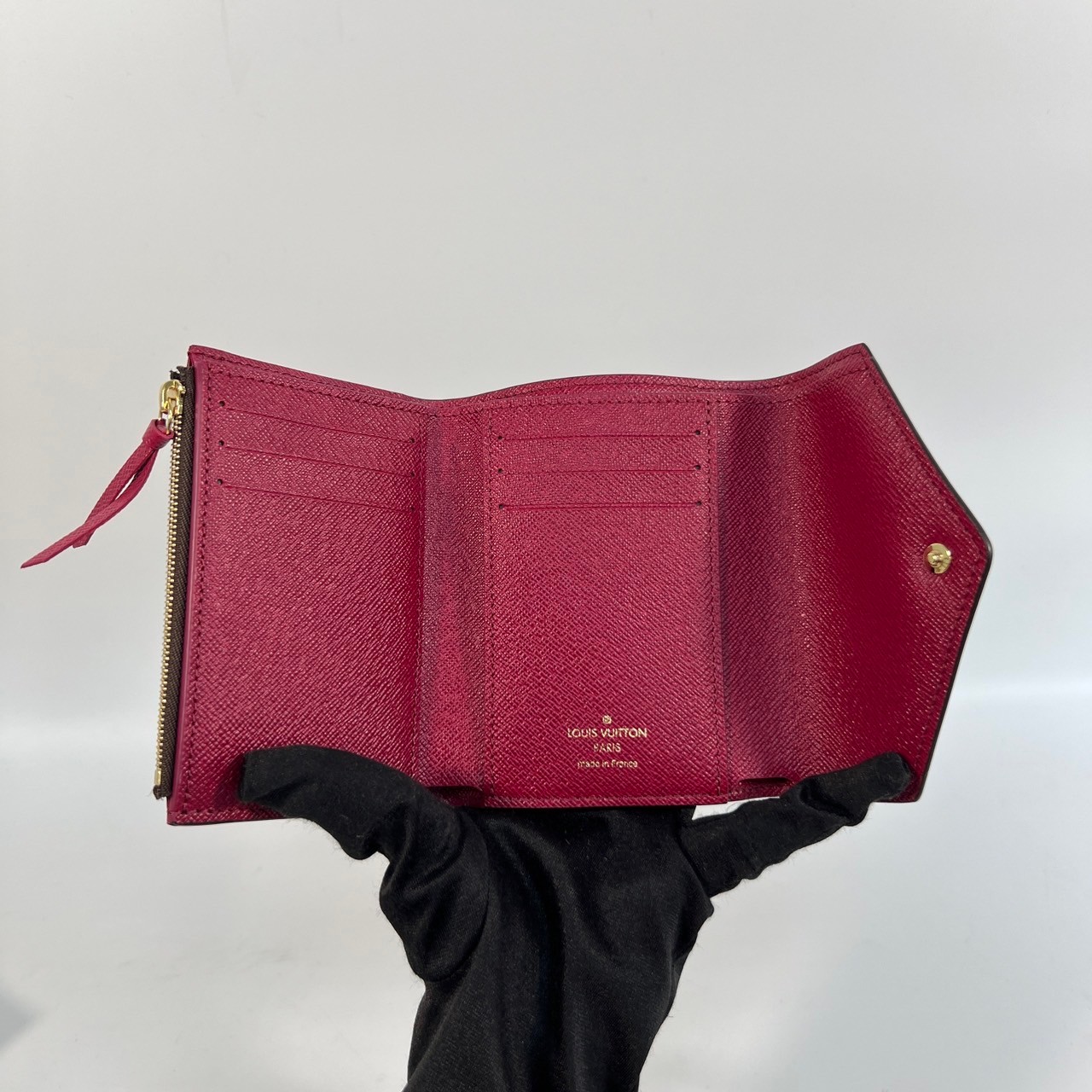 路易威登 LOUIS VUITTON Victorine 錢包 塗層帆布 紫紅色 M41938 晶片款 紫紅色Victorine 錢包 原廠盒子/防塵袋