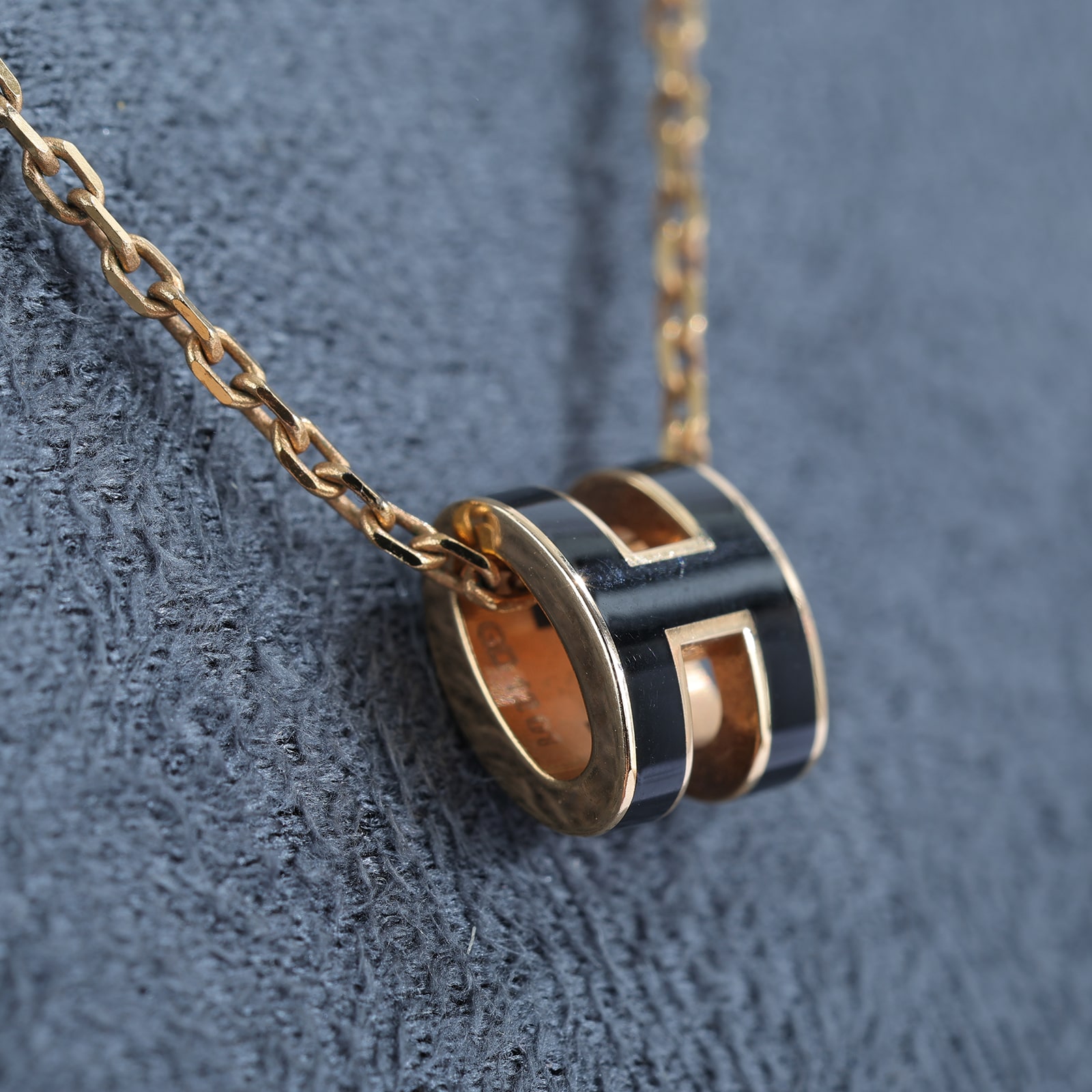 愛馬仕 Hermès Mini Pop H 墜飾 POPHPMINI GD 12 01 黑金MINI POP項鍊 原廠盒子/防塵袋