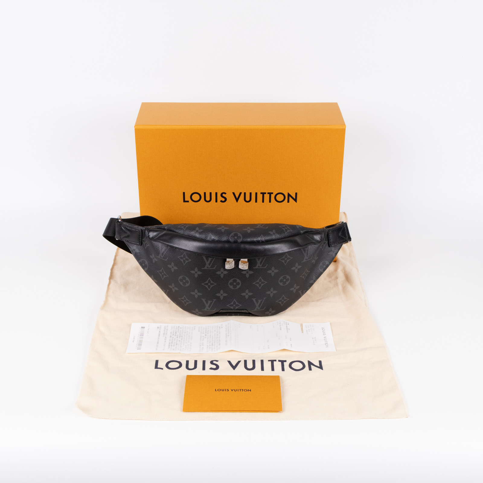 路易威登 LOUIS VUITTON Discovery PM 腰包 Monogram Eclipse 黑色 M46035 晶片款  原廠盒子/防塵袋/購買證明
