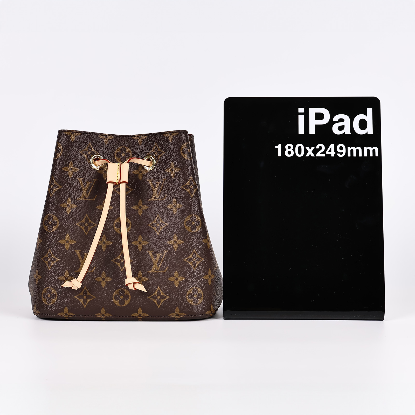 路易威登 LOUIS VUITTON Néonoé BB 經典帆布 束口水桶包 M46581 晶片款 NEONOE BB 原廠盒子/防塵袋/購買證明