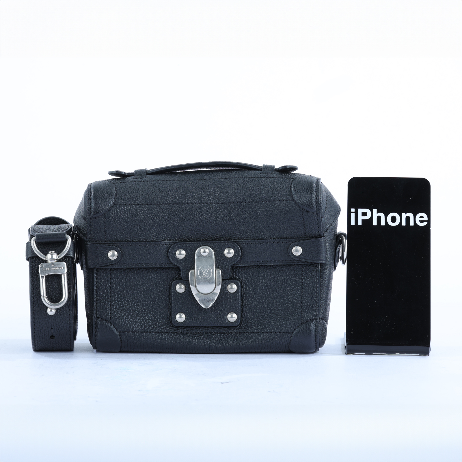 路易威登 LOUIS VUITTON Soul Trunk 隨身包 M11516 晶片款 黑Soul Trunk 原廠盒子/防塵袋