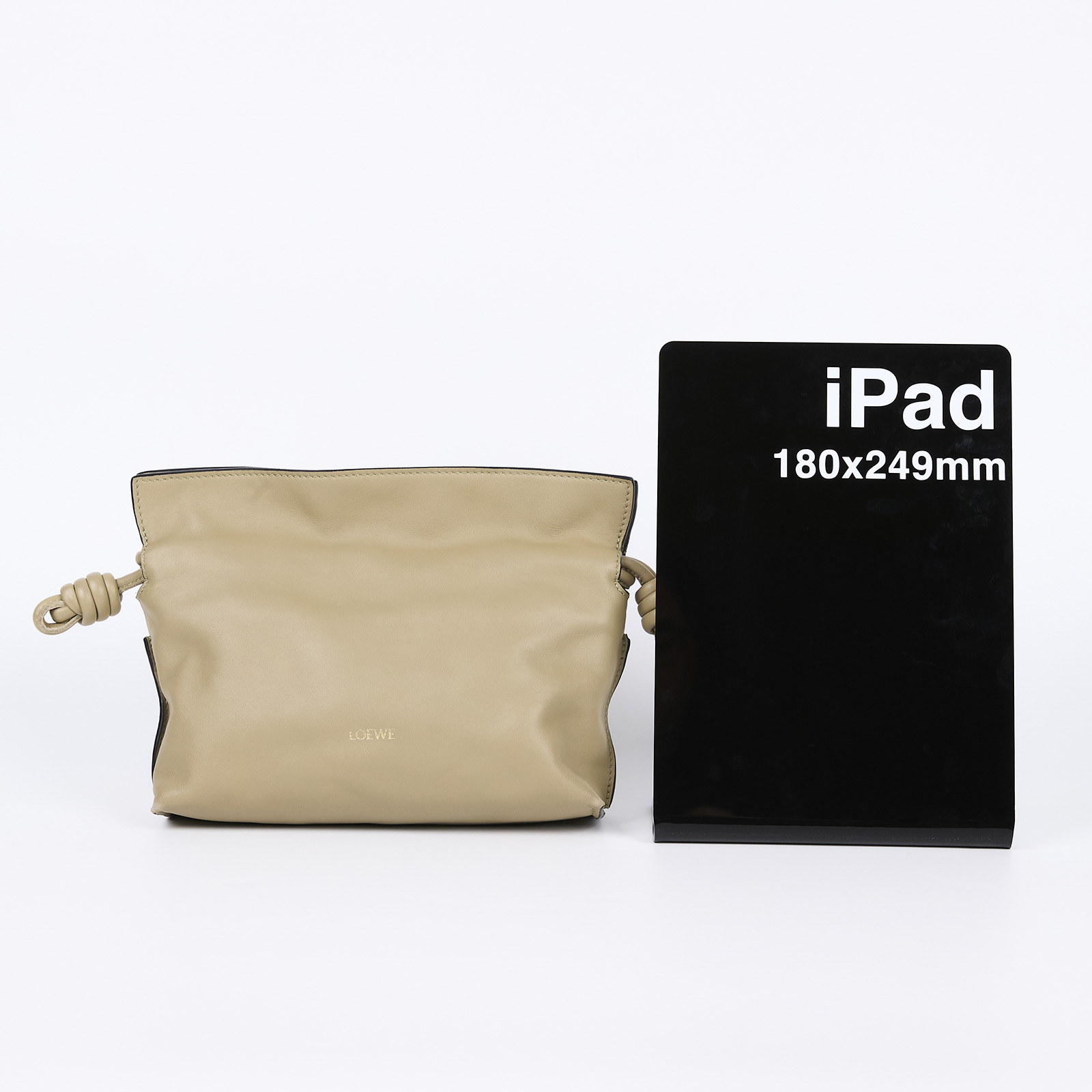 羅意威 LOEWE Mini Flamenco clutch 小牛皮 迷你 肩背包 A411FC2X73 墨綠FLAMENCO MINI 背帶