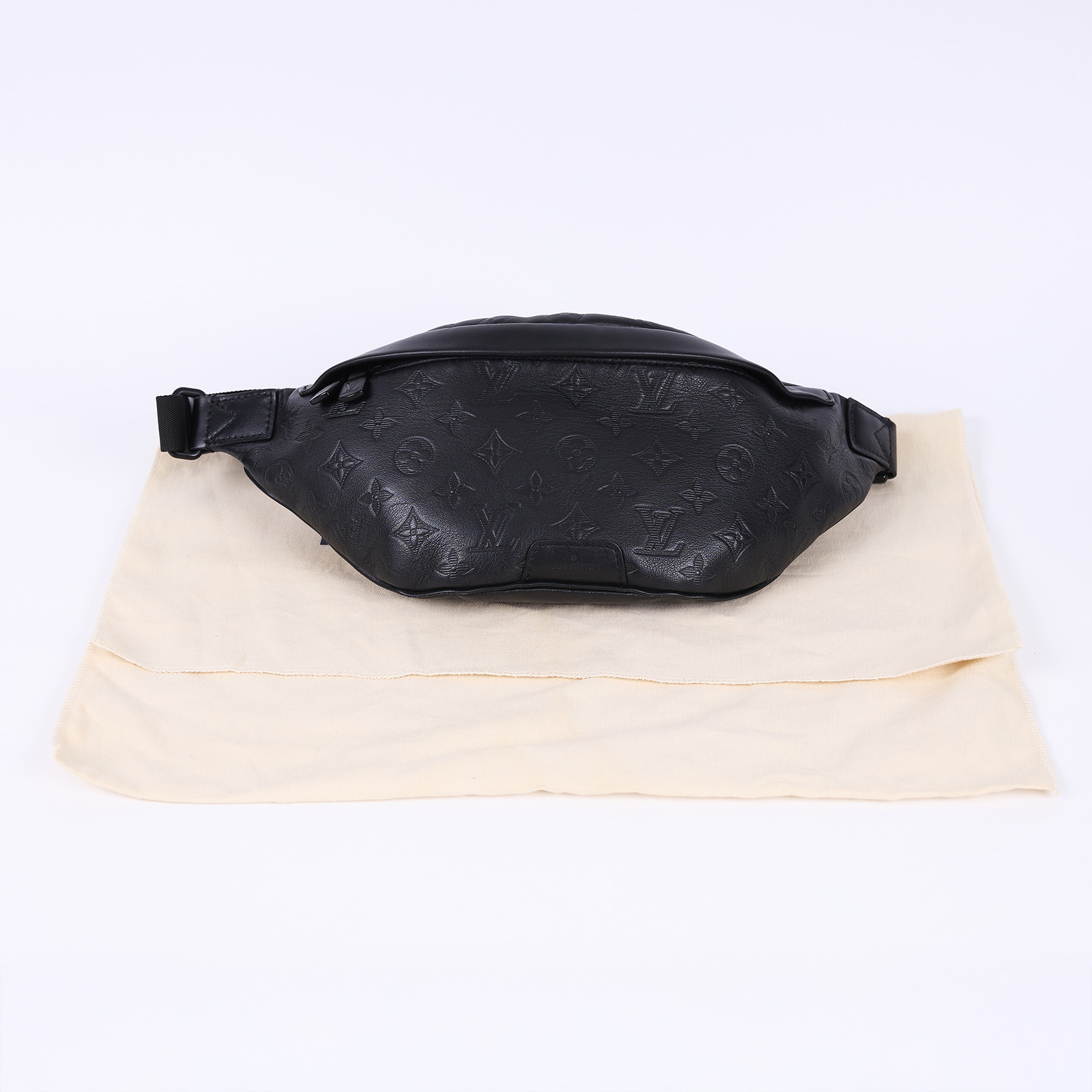 路易威登 LOUIS VUITTON Discovery PM 腰包 小牛皮 黑色 M46036 晶片款 黑原花DISCOVERY腰包 防塵袋