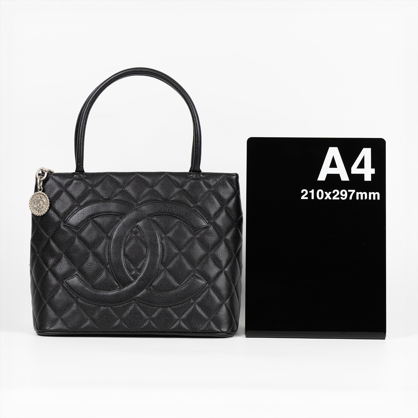 香奈兒 CHANEL 手提包 荔枝牛皮 方型 銀幣包 A01804 6開 黑荔枝錢幣肩背包 防塵袋/保證卡