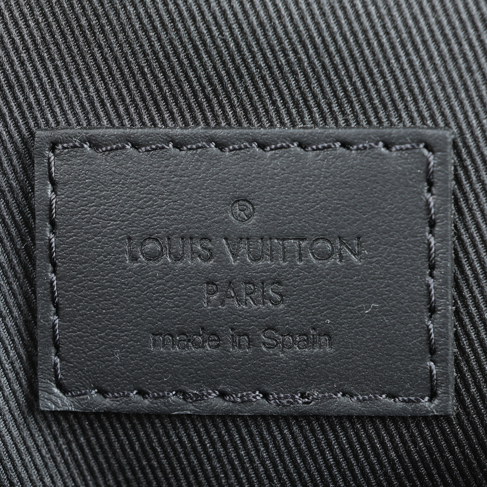 路易威登 LOUIS VUITTON Flap 後背包 M21367 晶片款 黑牛皮Flap Aerogram後背包 原廠盒子/防塵袋/客製化商品