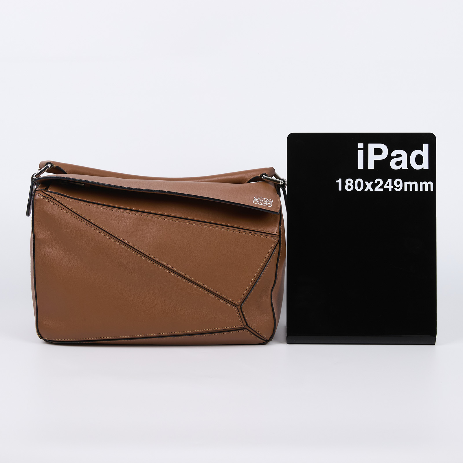 羅意威 LOEWE Medium Puzzle bag 中型 手提 斜背 肩背包 A510P49X14 焦糖PUZZLE MEDIUM 防塵袋