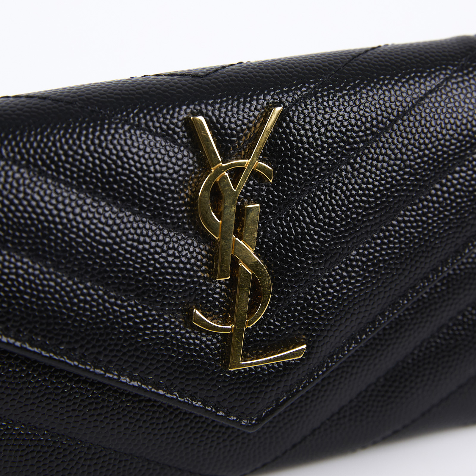 聖羅蘭 YSL SAINT LAURENT cassandre matelassé 粒面壓紋皮革 小型 信封錢包 短夾 414404BOW01  原廠盒子/防塵袋/購買證明