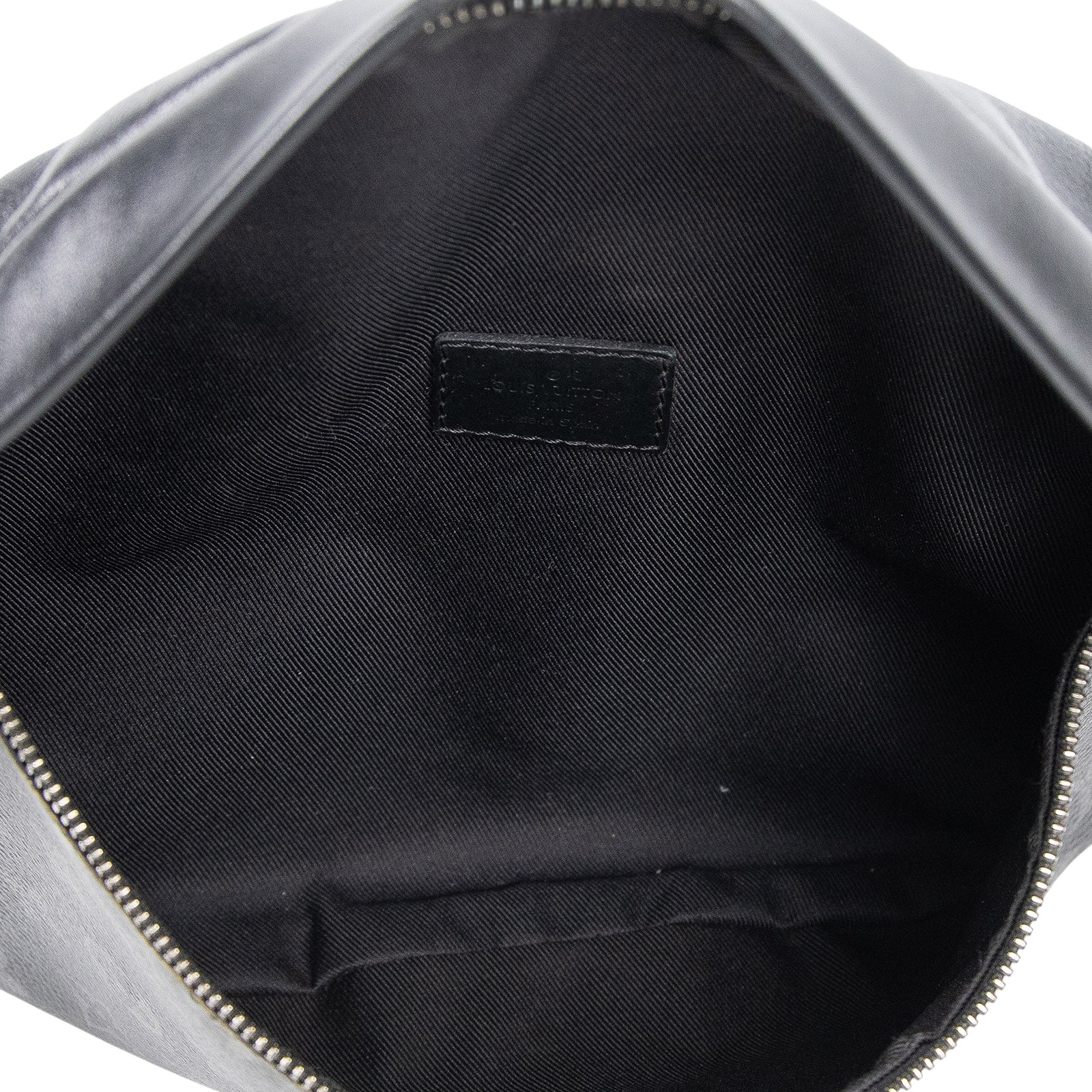 路易威登 LOUIS VUITTON Discovery PM 腰包 Eclipse 黑色 M46035 晶片款  原廠盒子/防塵袋