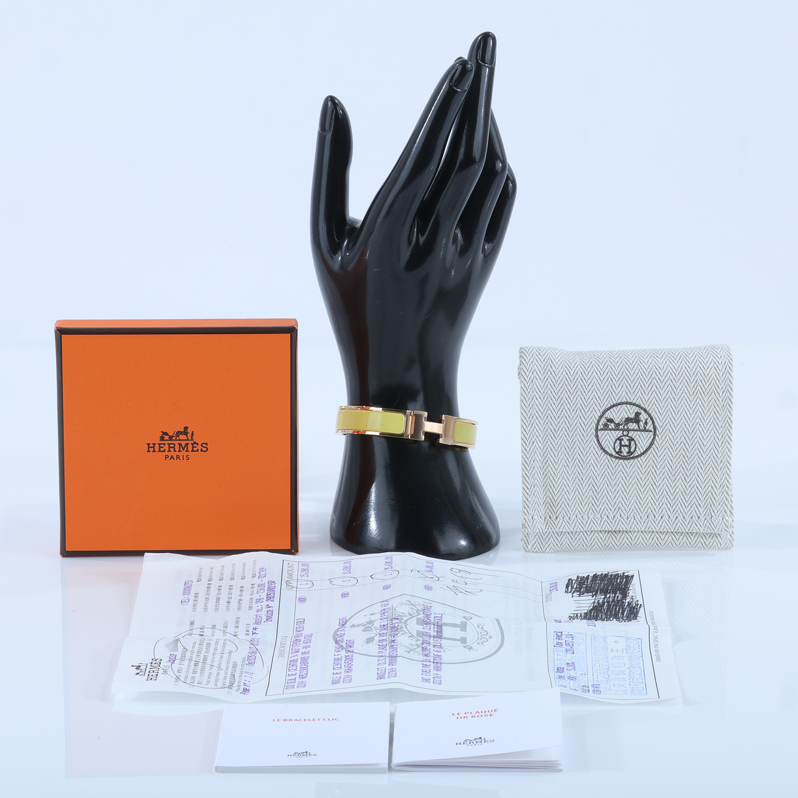 愛馬仕 Hermes Clic H PM 手環 金黃色 H700001FO68PM FI 12 23 黃色CLIC H 手環 原廠盒子/防塵袋/購買證明